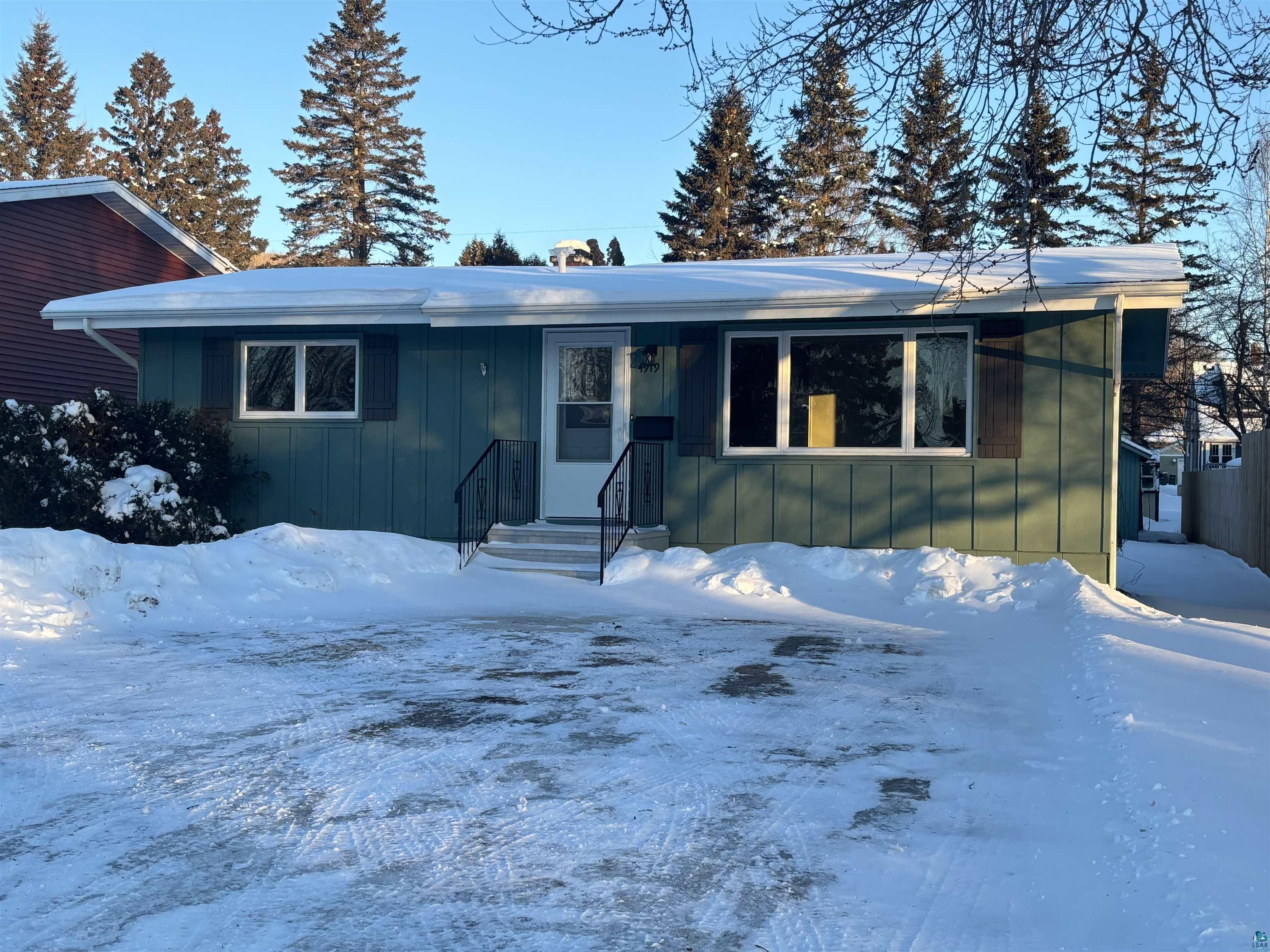 4919 Oakley St Duluth MN 55804 6123397 image1