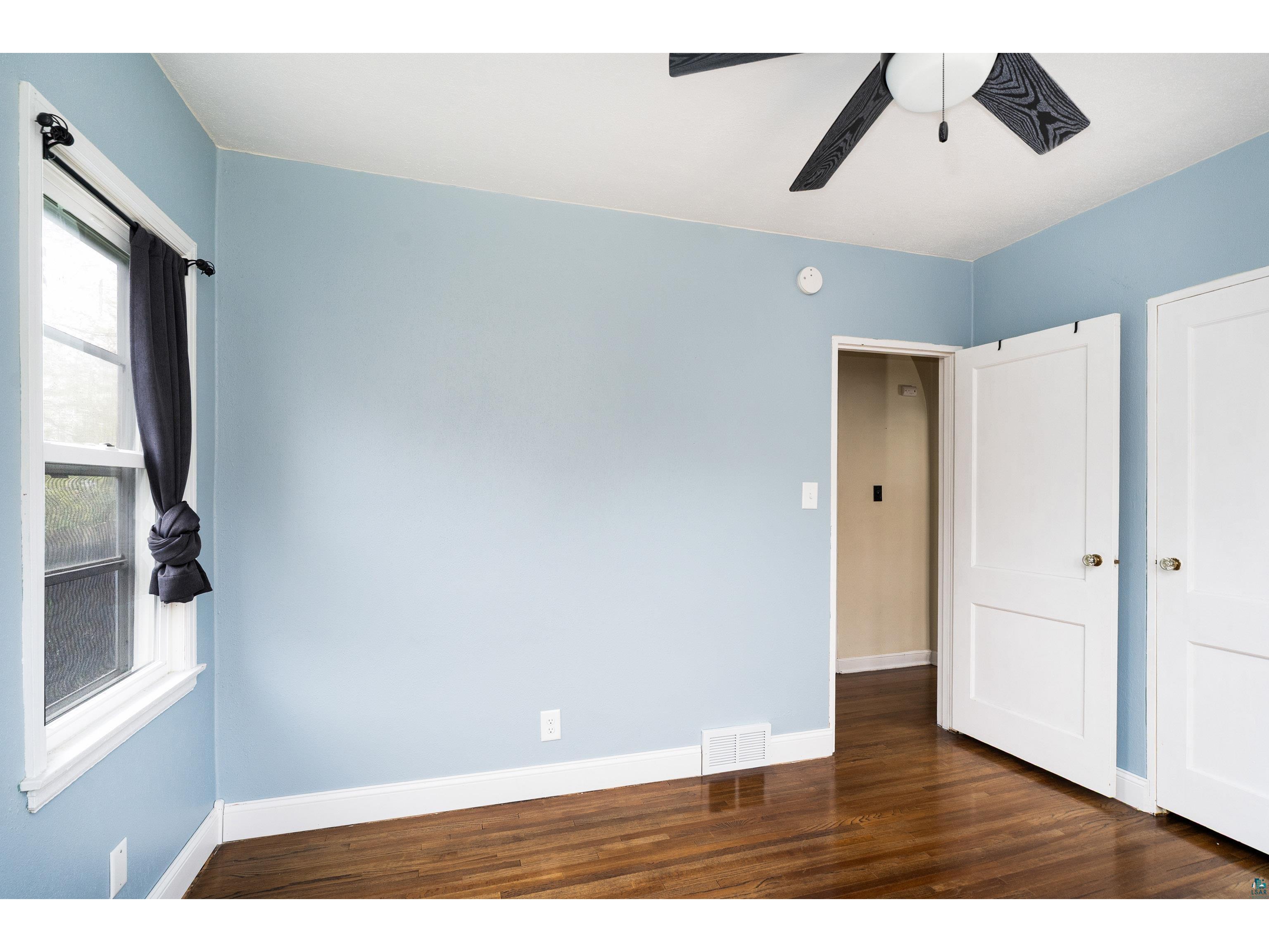 4922 Glenwood St Duluth MN 55804 6125395 image15