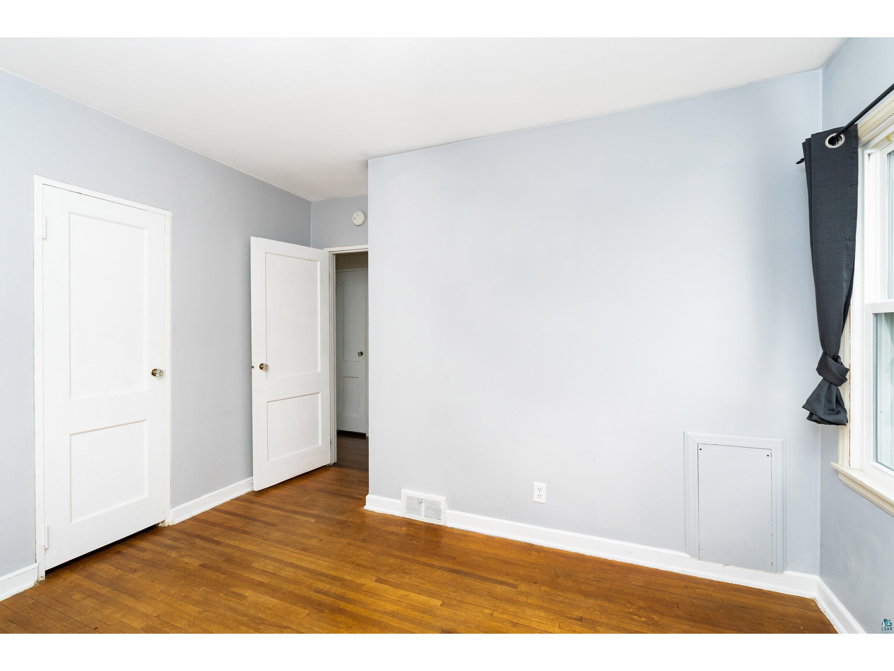 4922 Glenwood St Duluth MN 55804 6125395 image20