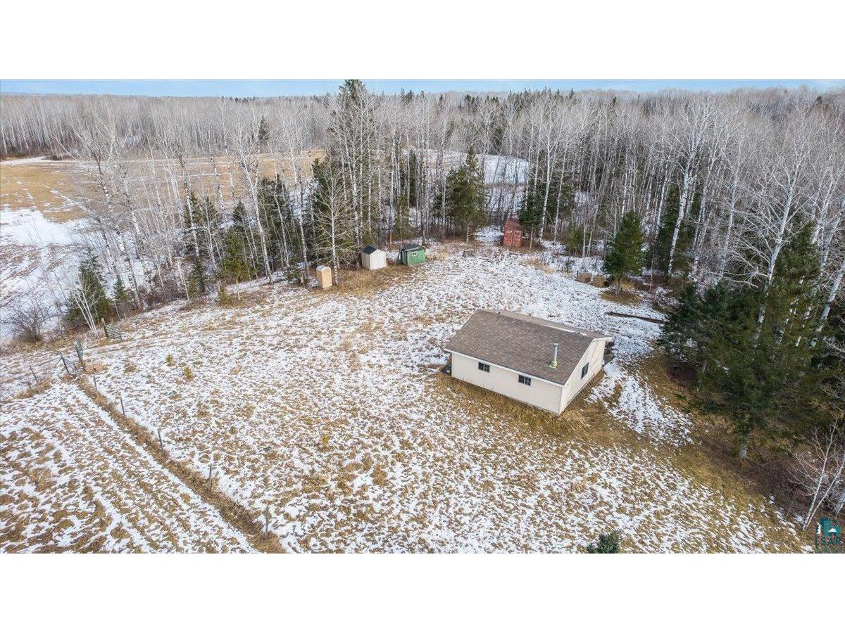 4998 S Barnes Rd Superior WI 54880 6117657 image1