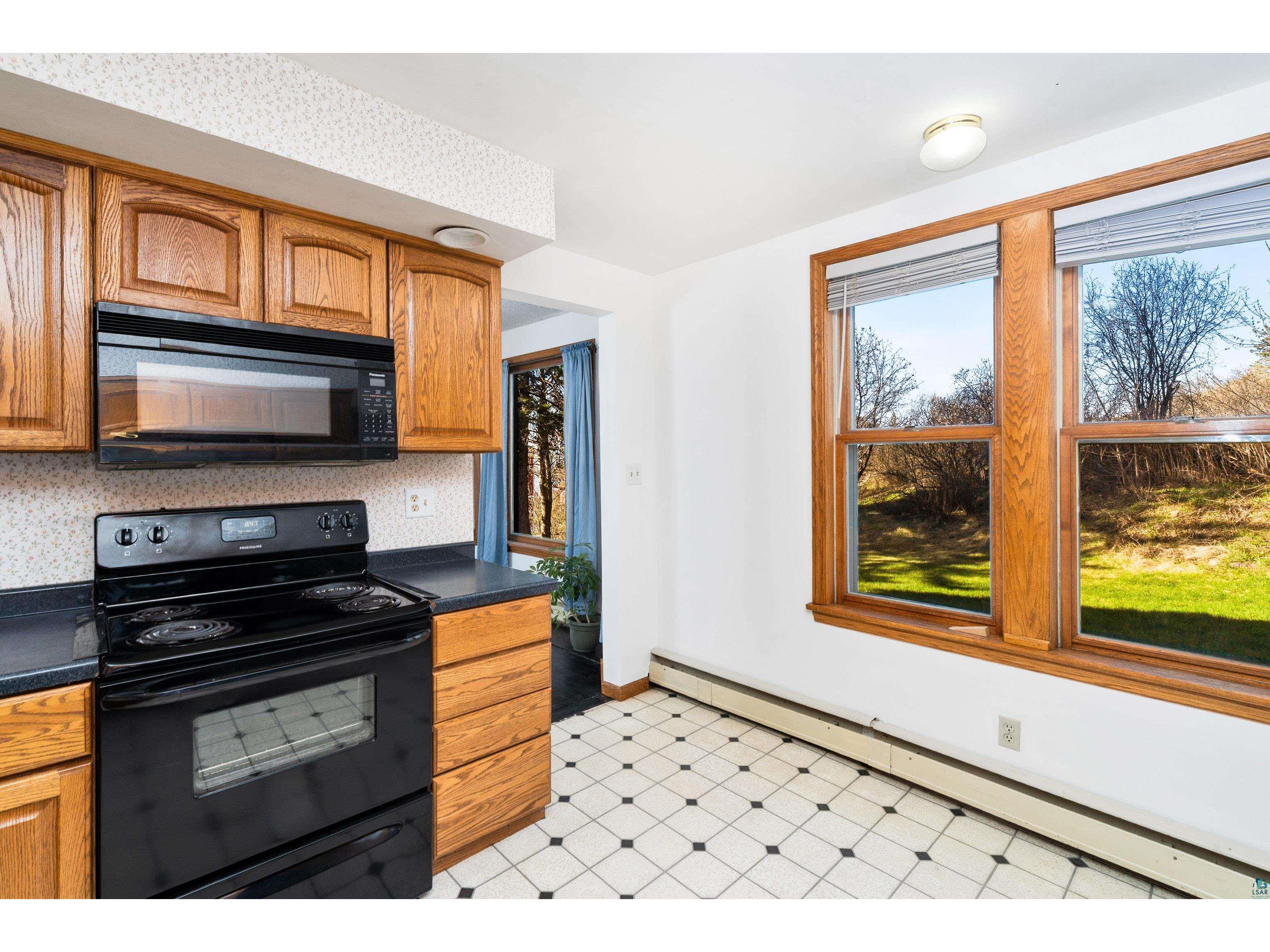 5 W 7th St Duluth MN 55806 6125151 image34