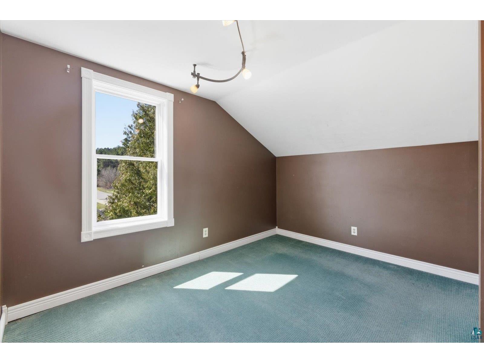 50 Main St Soudan MN 55782 6125534 image19