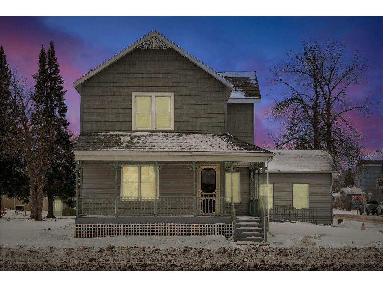 500 Lakeshore Drive East Ashland WI 54806 6123118 image1