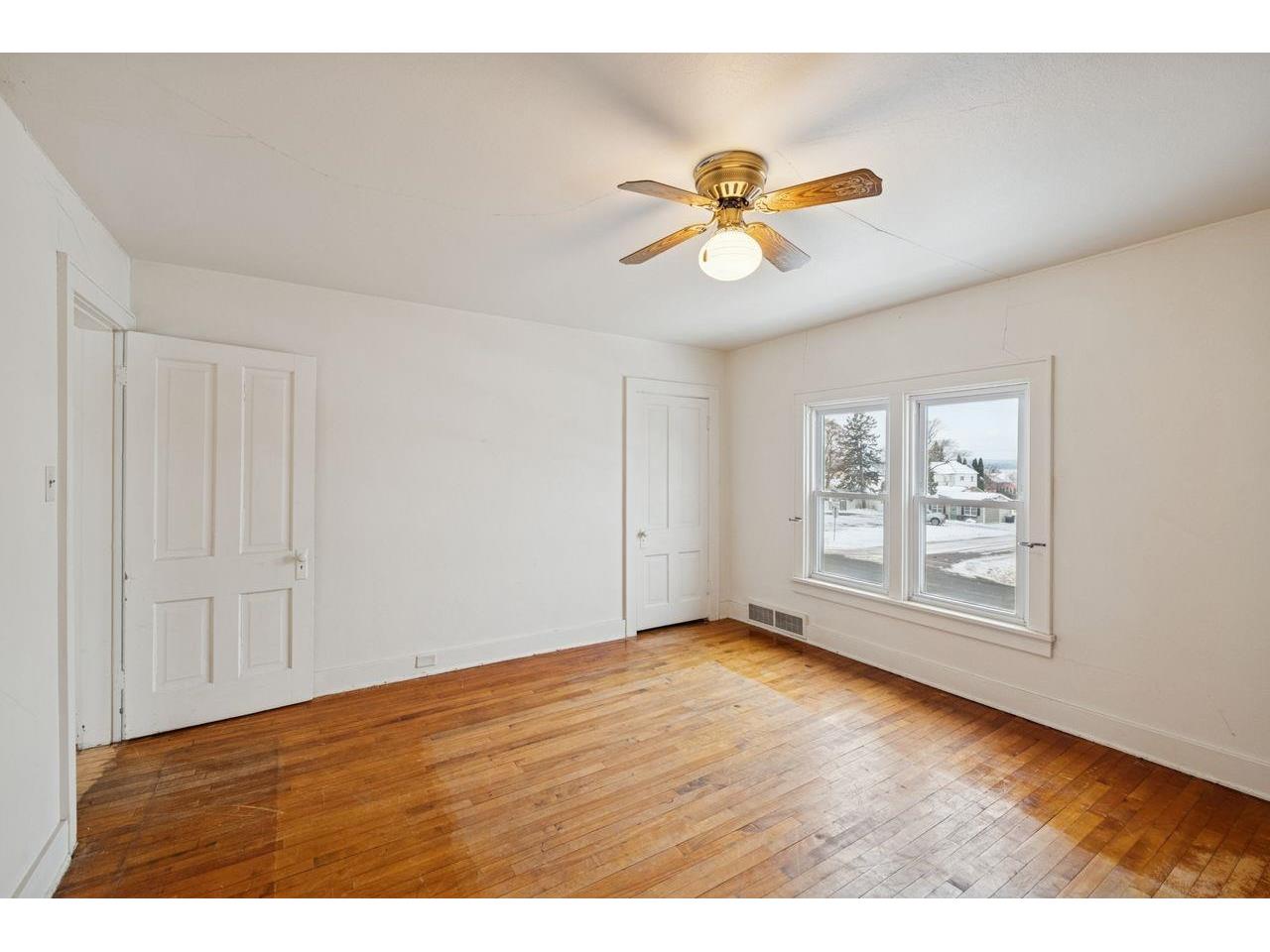 500 Lakeshore Drive East Ashland WI 54806 6123118 image12