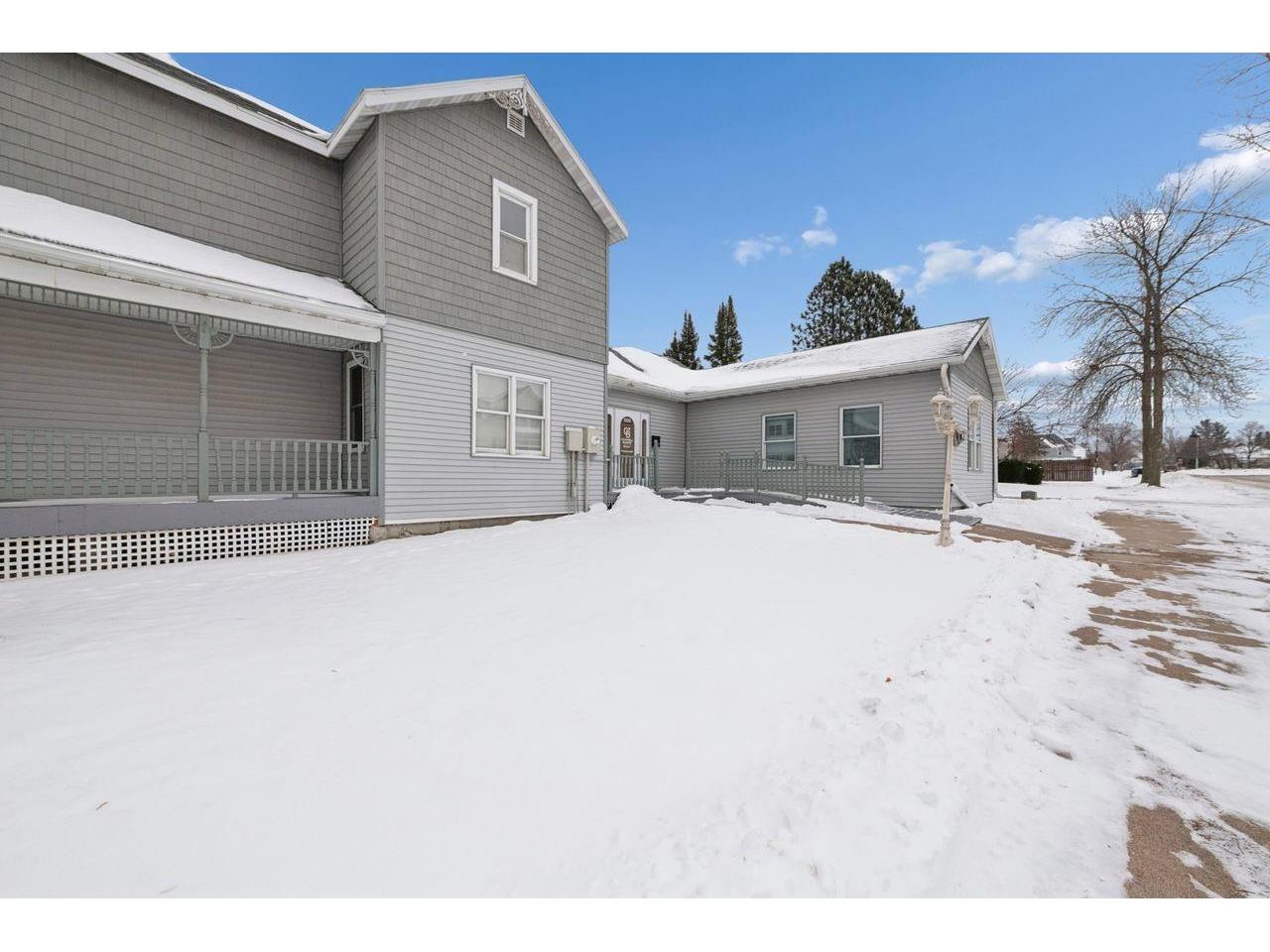 500 Lakeshore Drive East Ashland WI 54806 6123118 image21