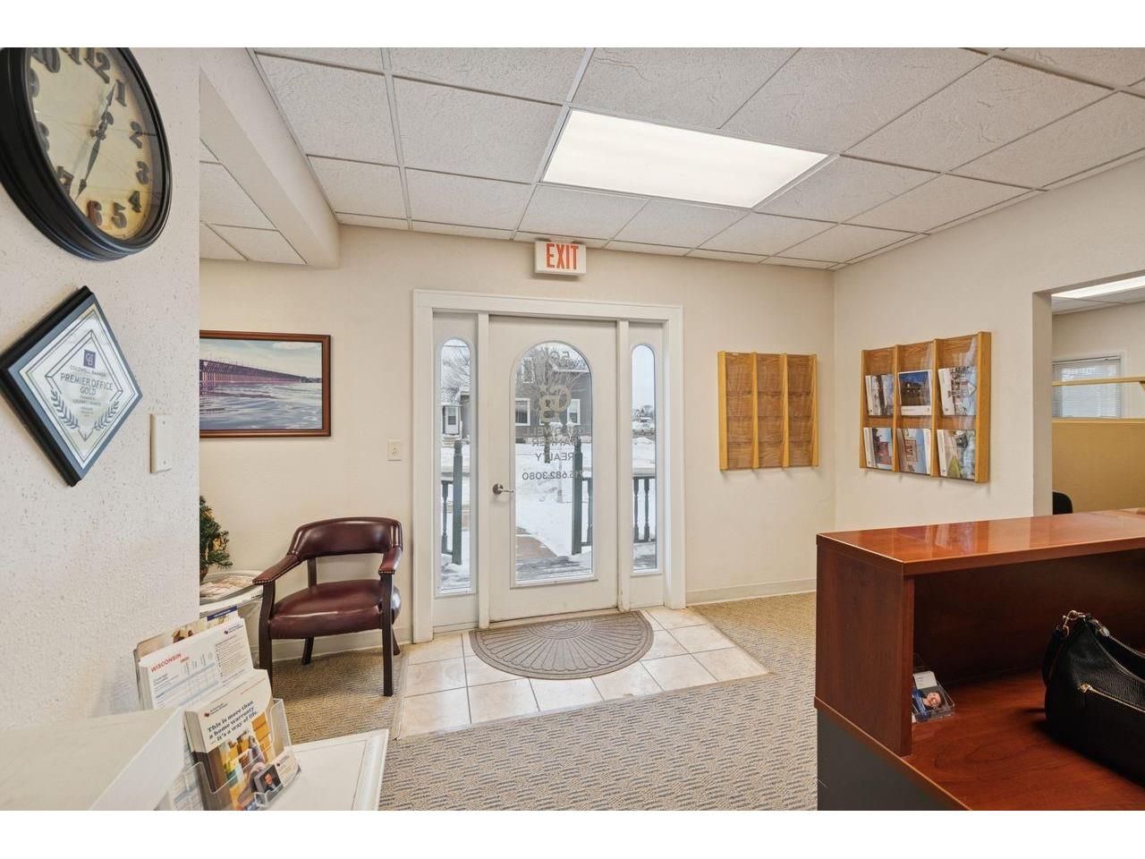 500 Lakeshore Drive East Ashland WI 54806 6123118 image3