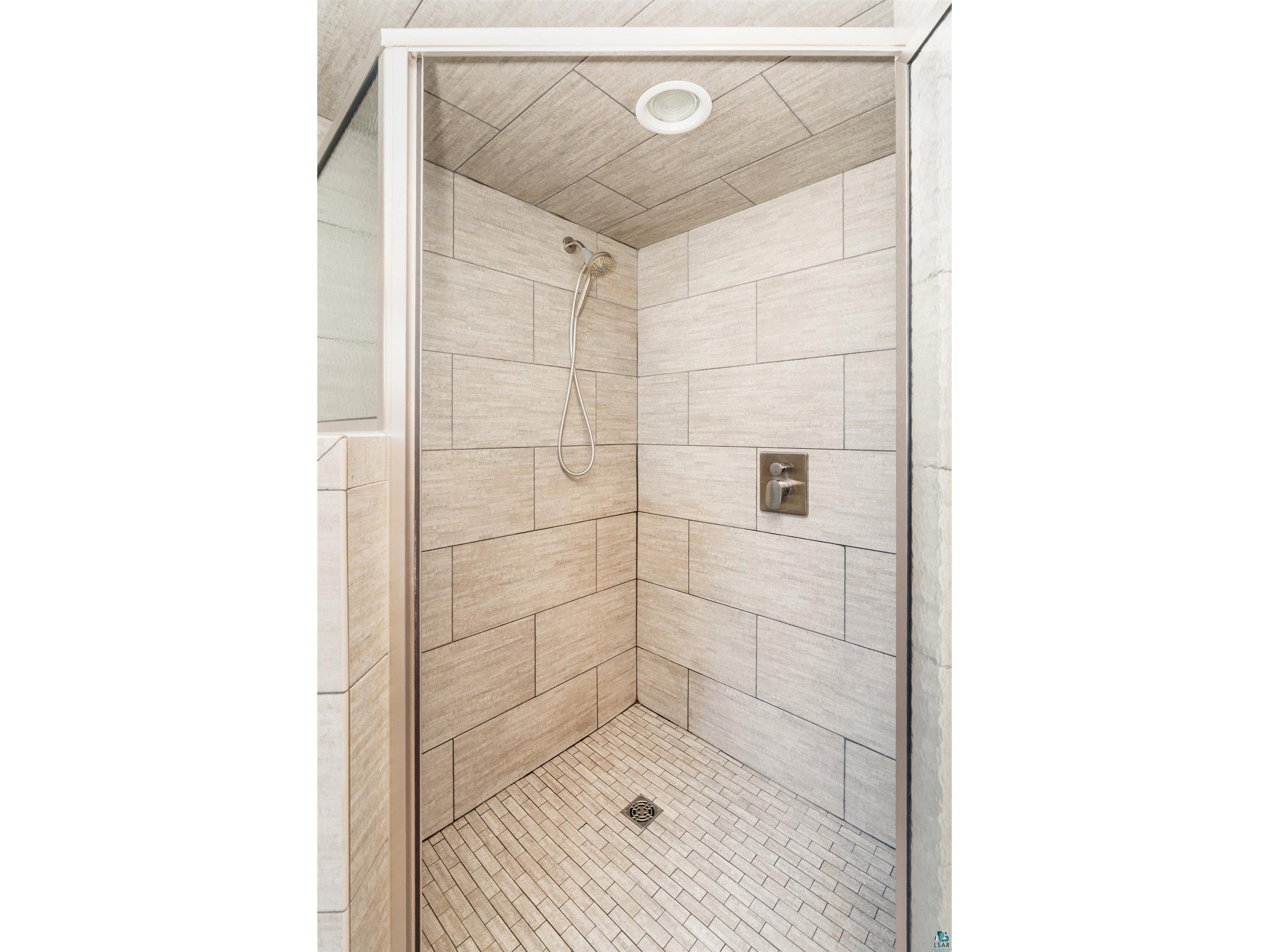 5010 Avondale St Duluth MN 55804 6124772 image35