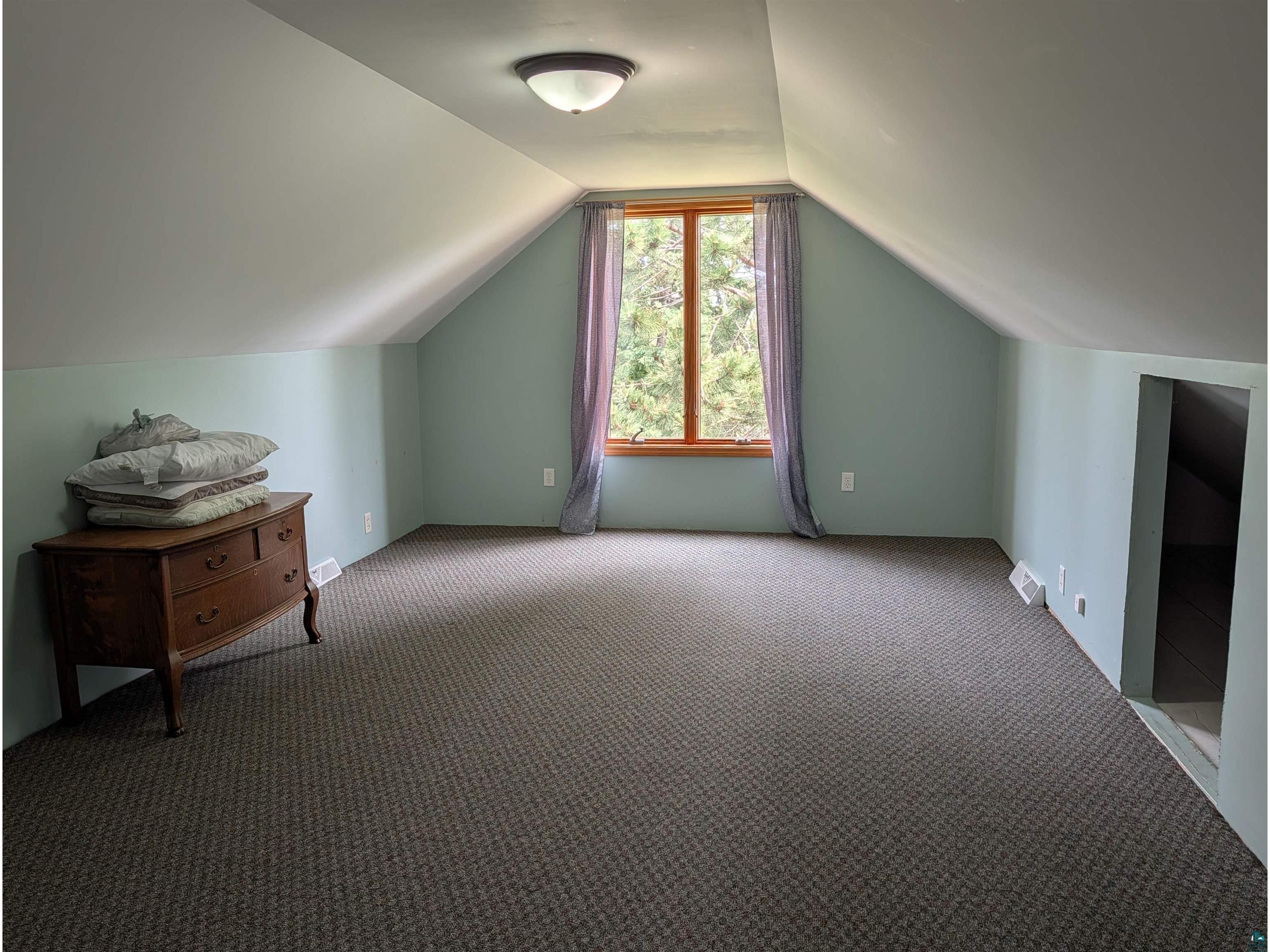 5025 Tioga St Duluth MN 55804 6126402 image16