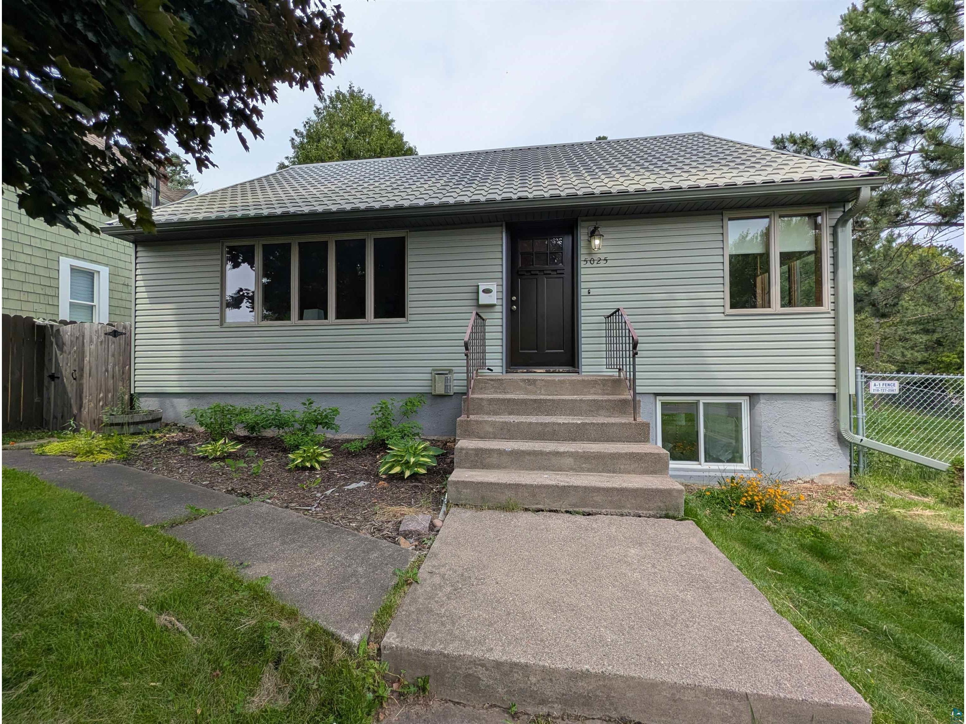 5025 Tioga St Duluth MN 55804 6126402 image2