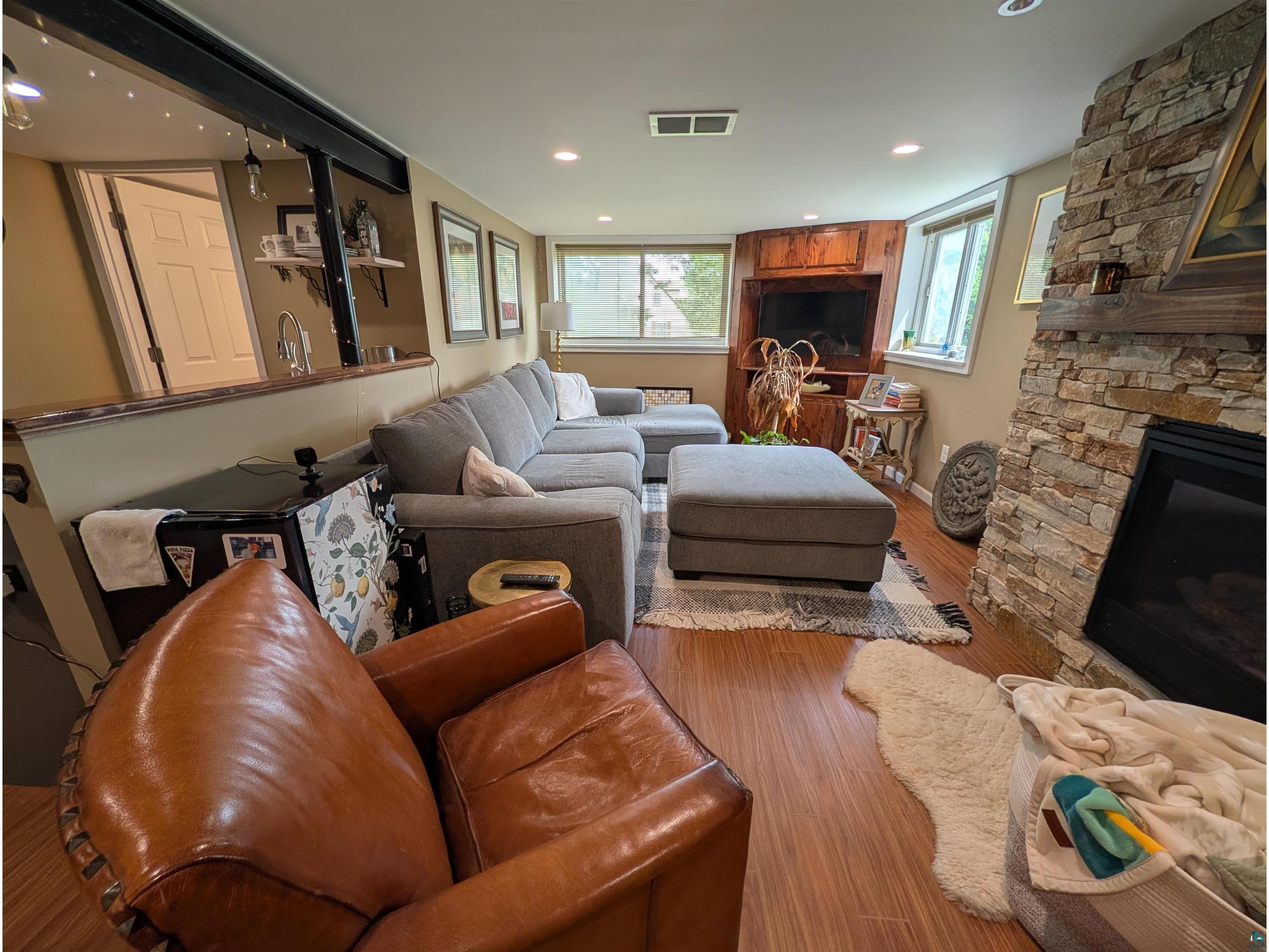 5025 Tioga St Duluth MN 55804 6126402 image21