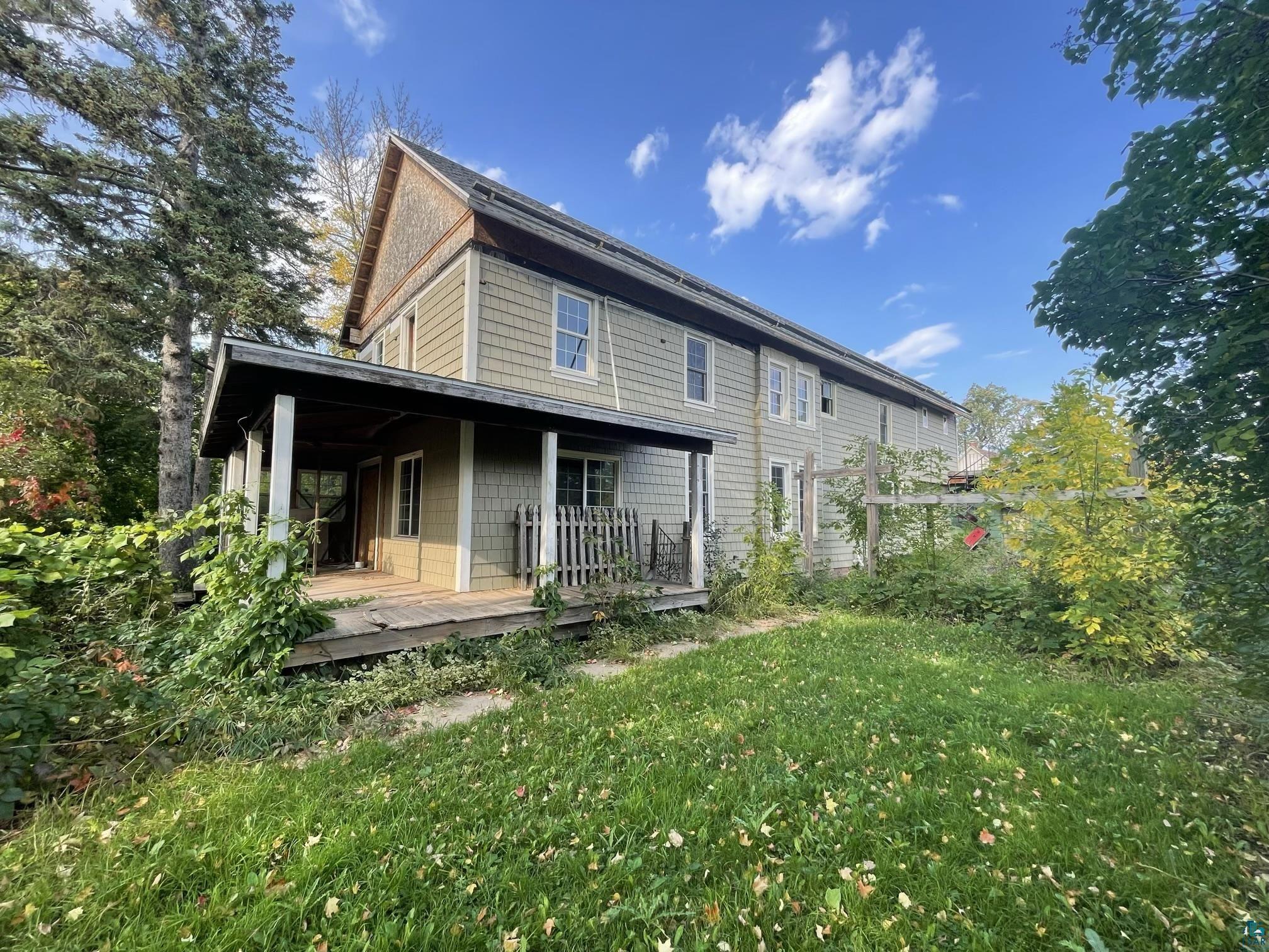 504 10th Ave W Ashland WI 54806 6110926 image1