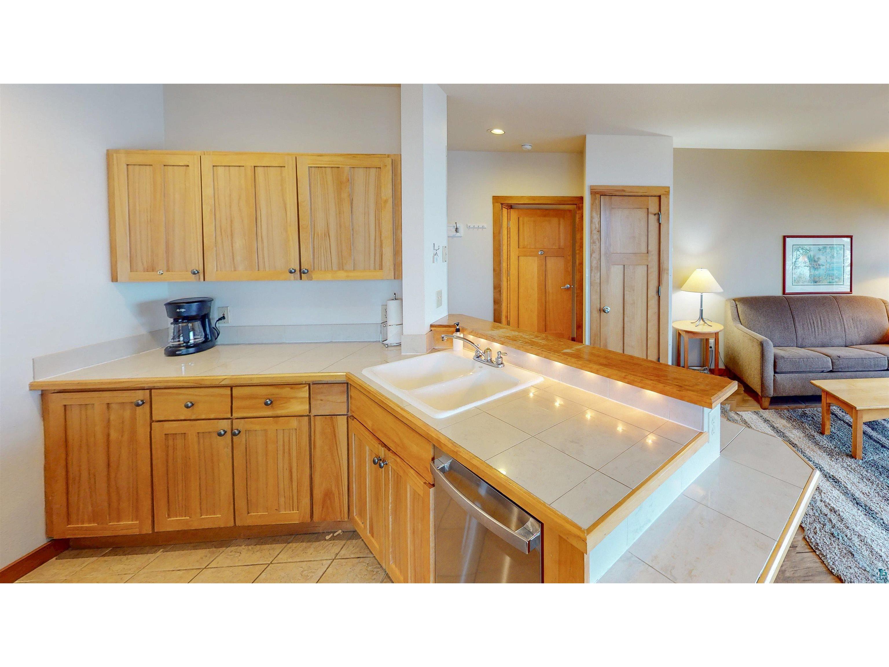 504-506 Poplar River Rd Lutsen MN 55612 - Lake Superior 6125749 image7