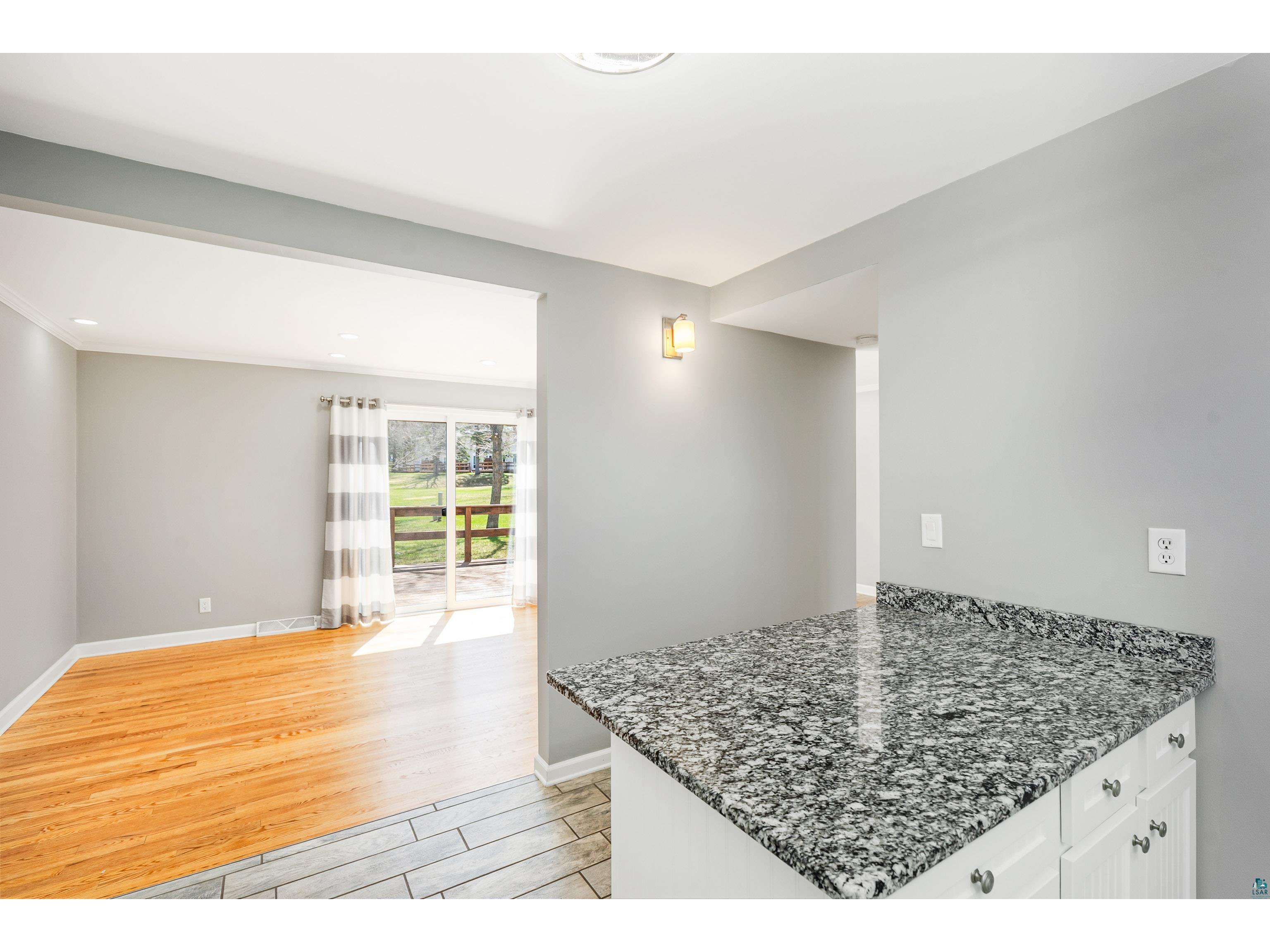 504 Madison Ave Duluth MN 55811 6125450 image13
