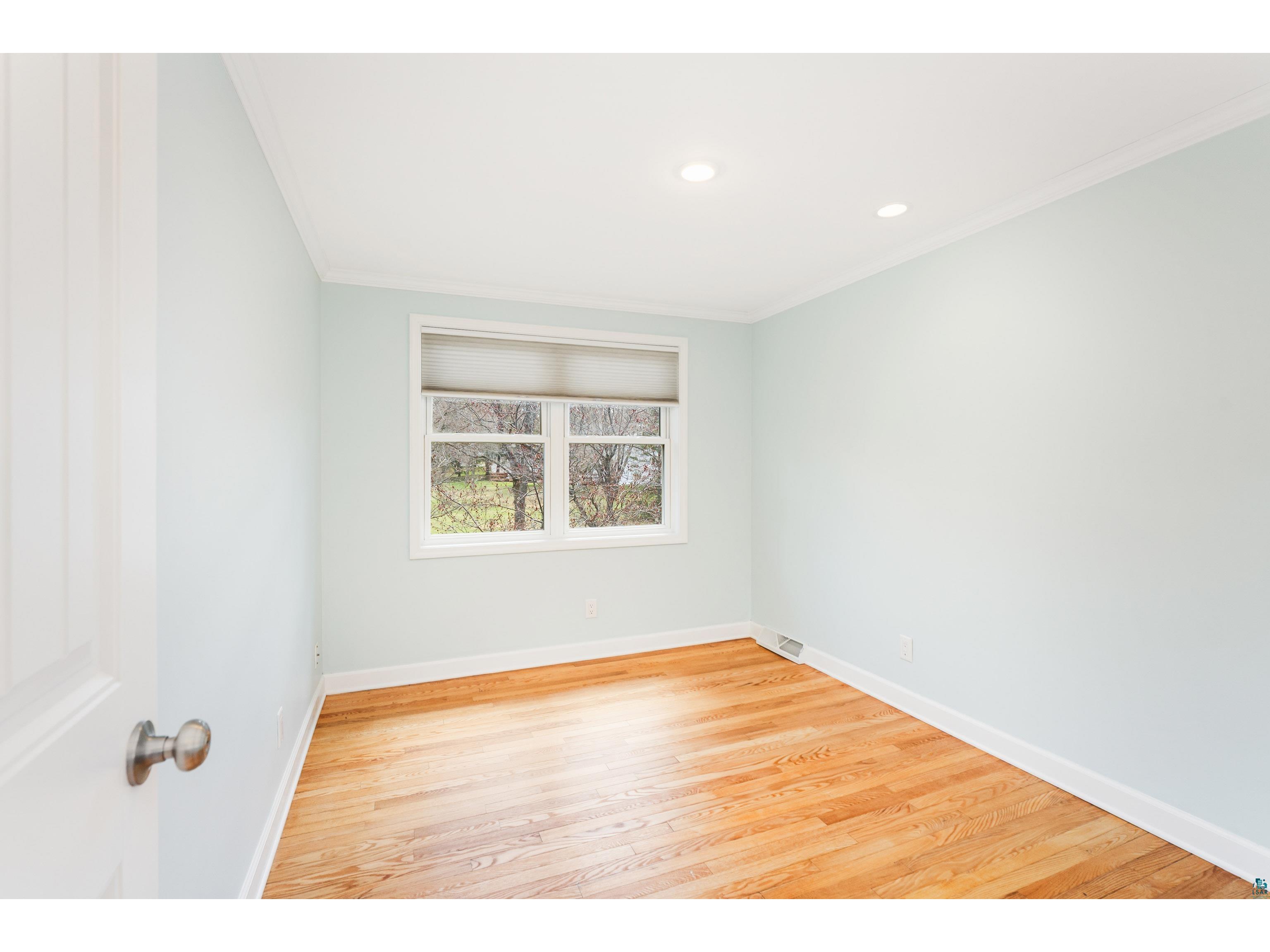 504 Madison Ave Duluth MN 55811 6125450 image20