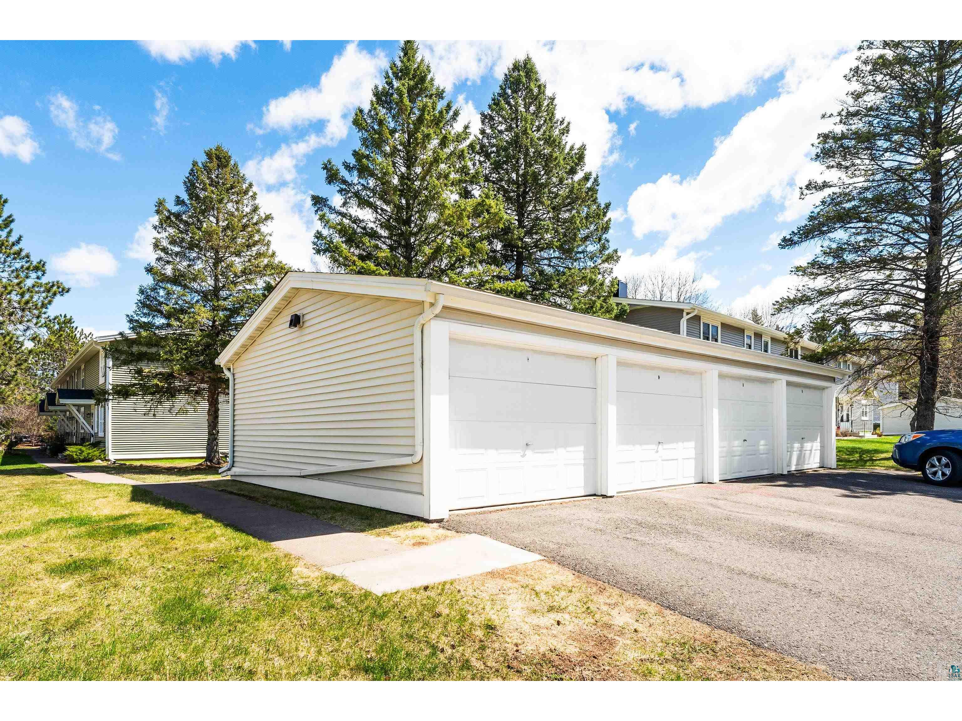 504 Madison Ave Duluth MN 55811 6125450 image35