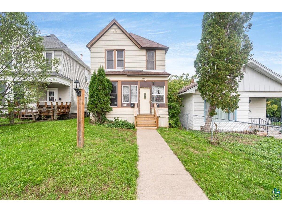 504 N 2nd Ave E Duluth MN 55805 6110863 image1