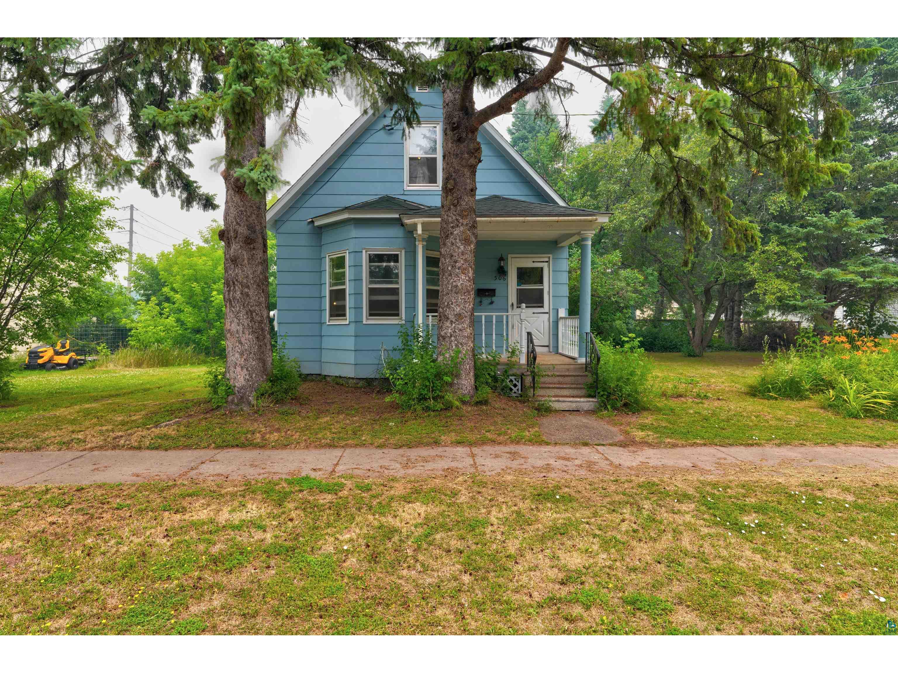 506 15th Ave W Ashland WI 54806 6126818 image2