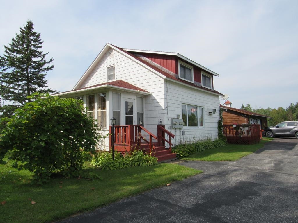 5069 E County Rd C Superior WI 54880 6121994 image1