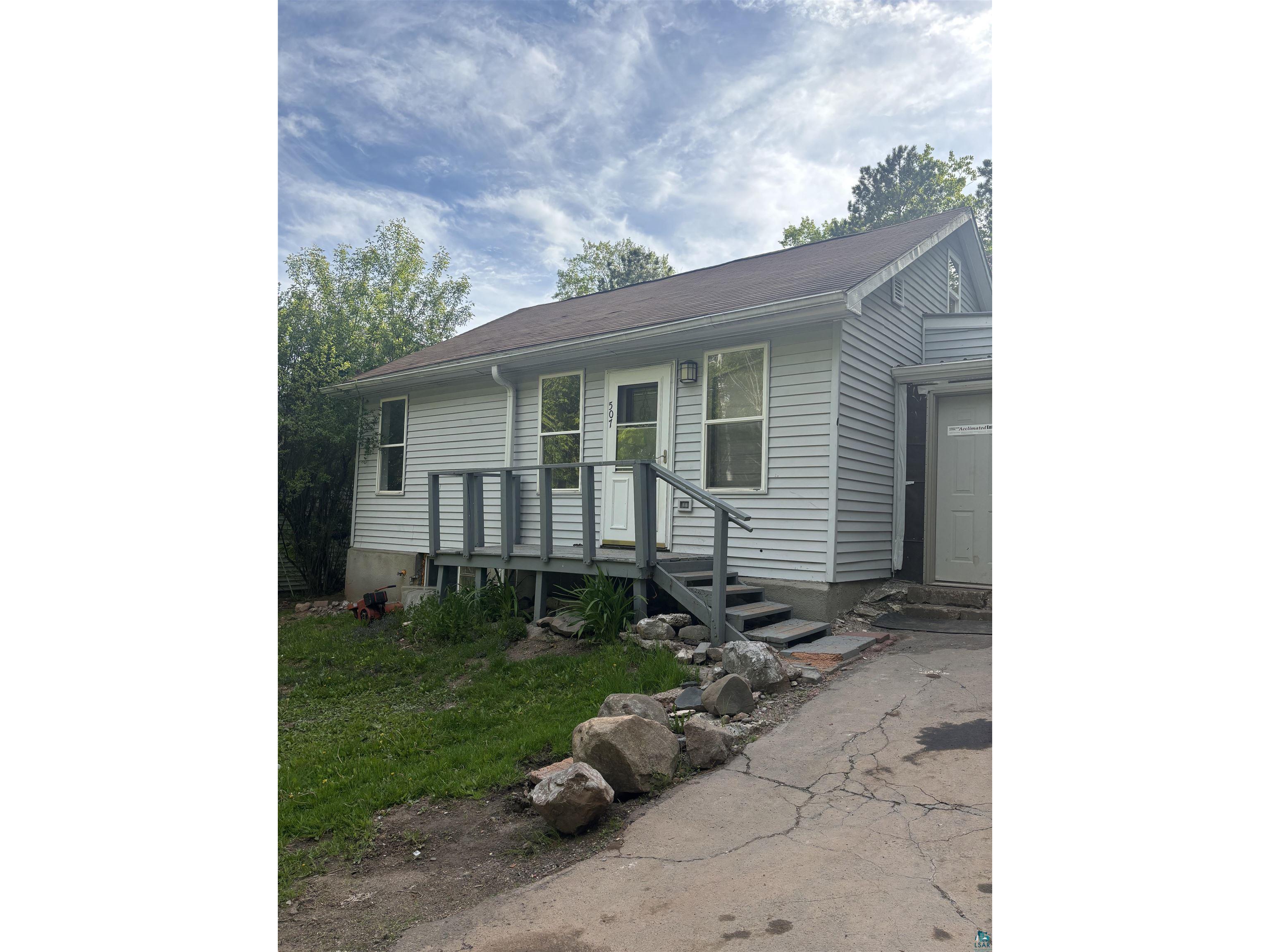 507 N 76th Ave W Duluth MN 55807 6125741 image1