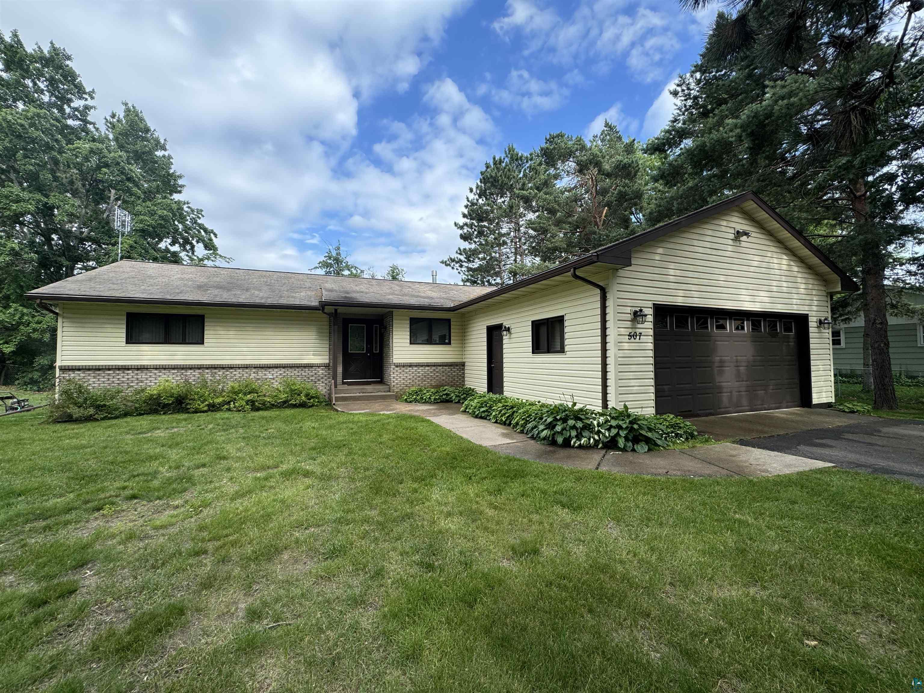 507 Oak Ave Hinckley MN 55037 6114593 image1
