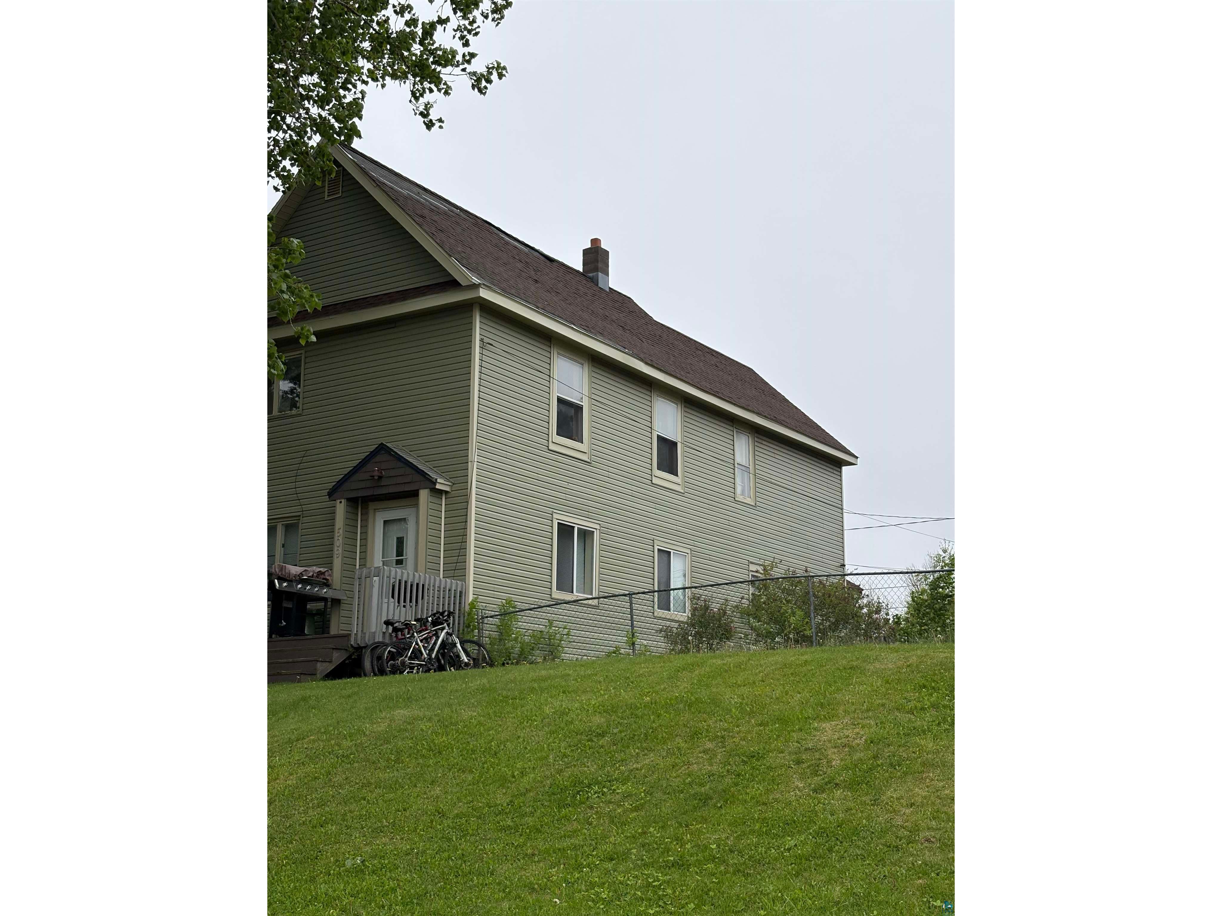 509 N 53rd Ave W Duluth MN 55807 6126701 image1