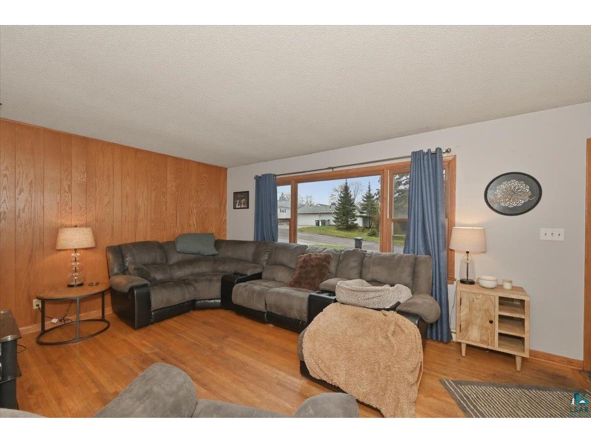 51 E Owatonna St Duluth MN 55803 6125319 image5