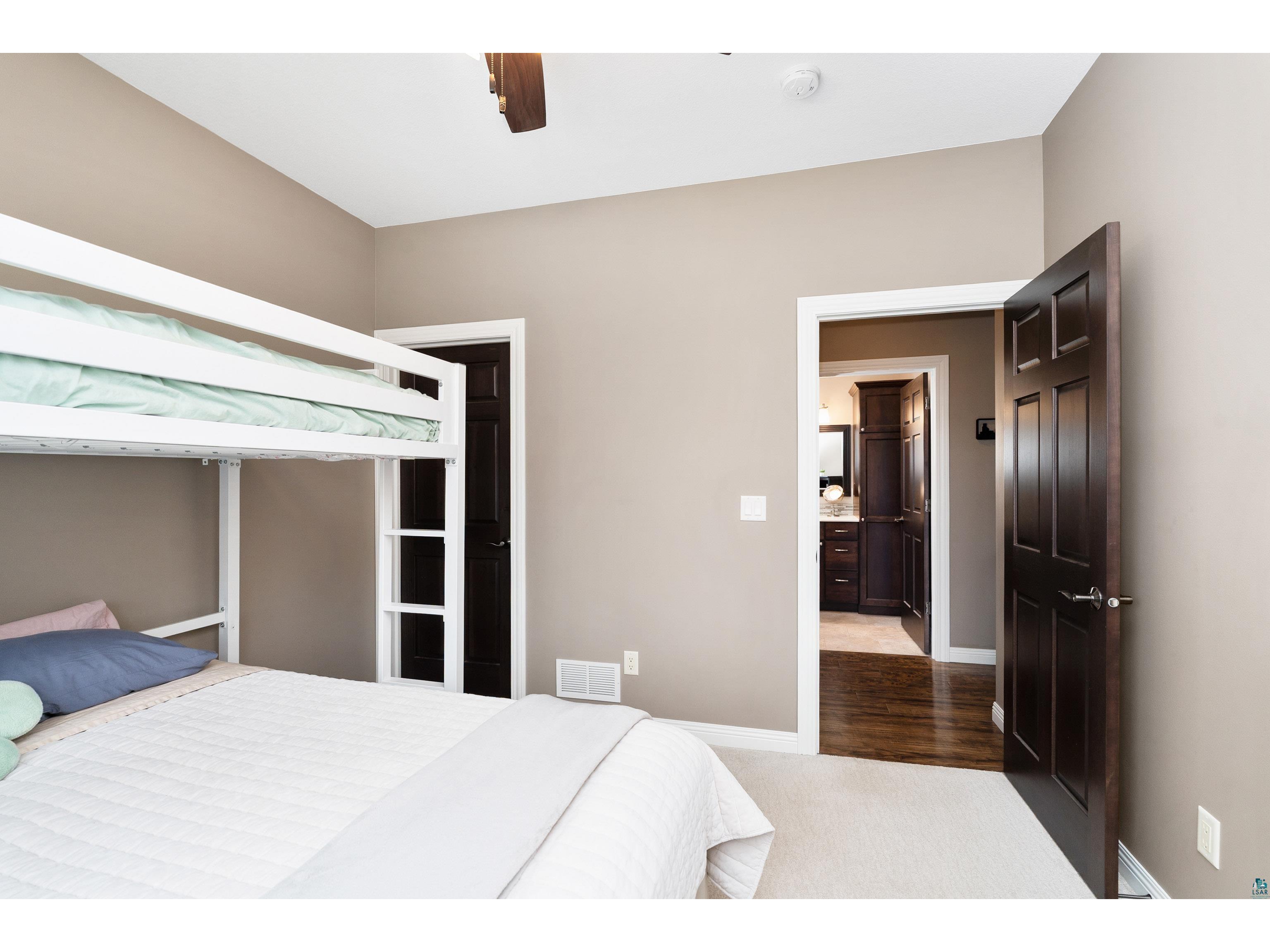 510 Crystal Dr Duluth MN 55811 6124911 image27