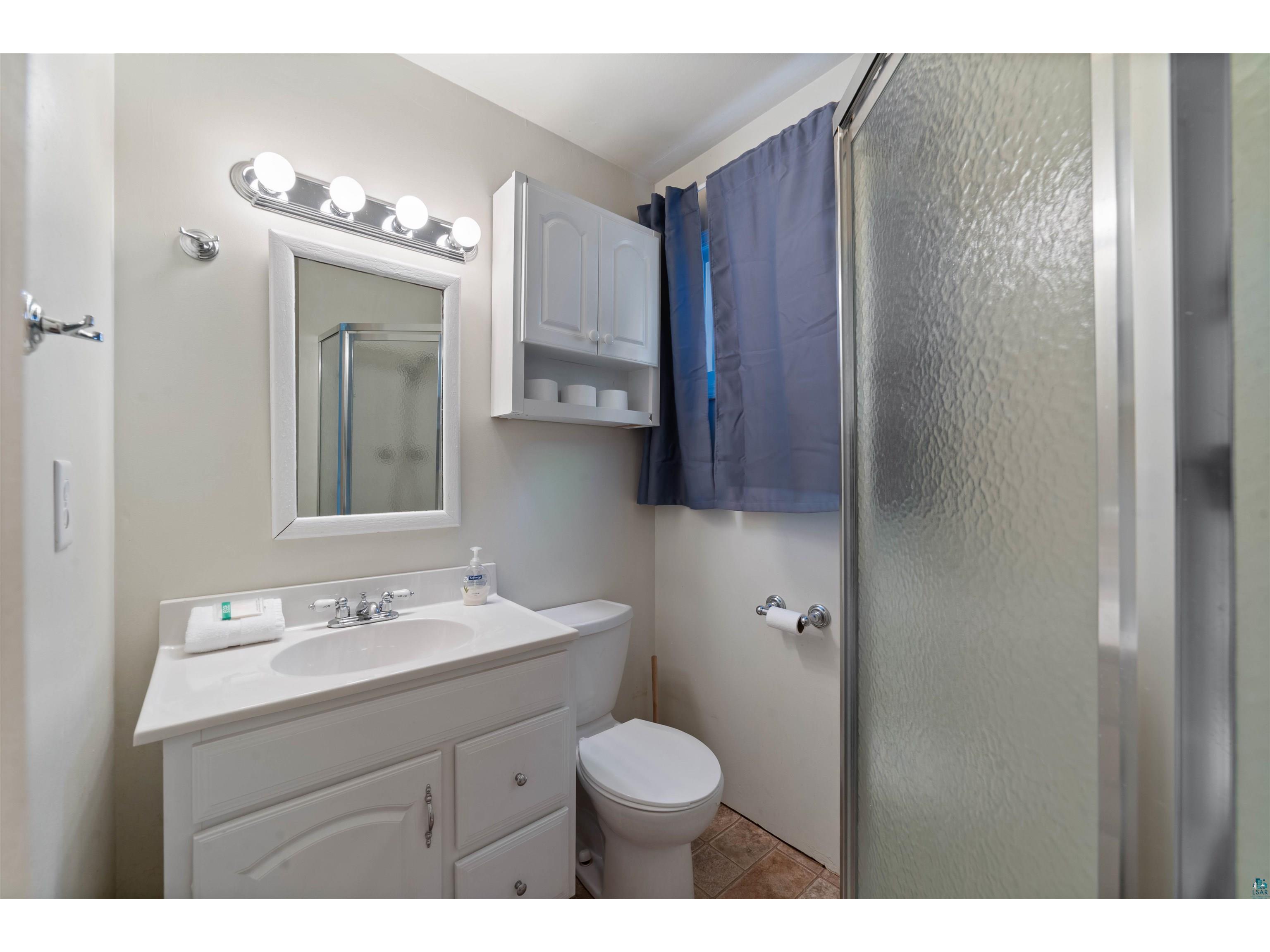 5107 North Shore Dr Duluth MN 55804 6120312 image28