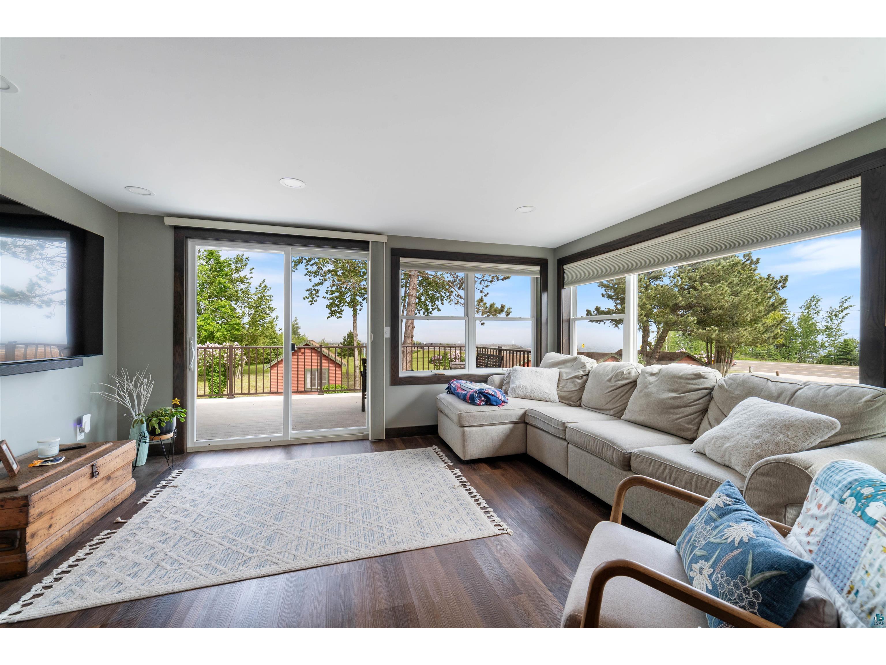 5107 North Shore Dr Duluth MN 55804 6120312 image34