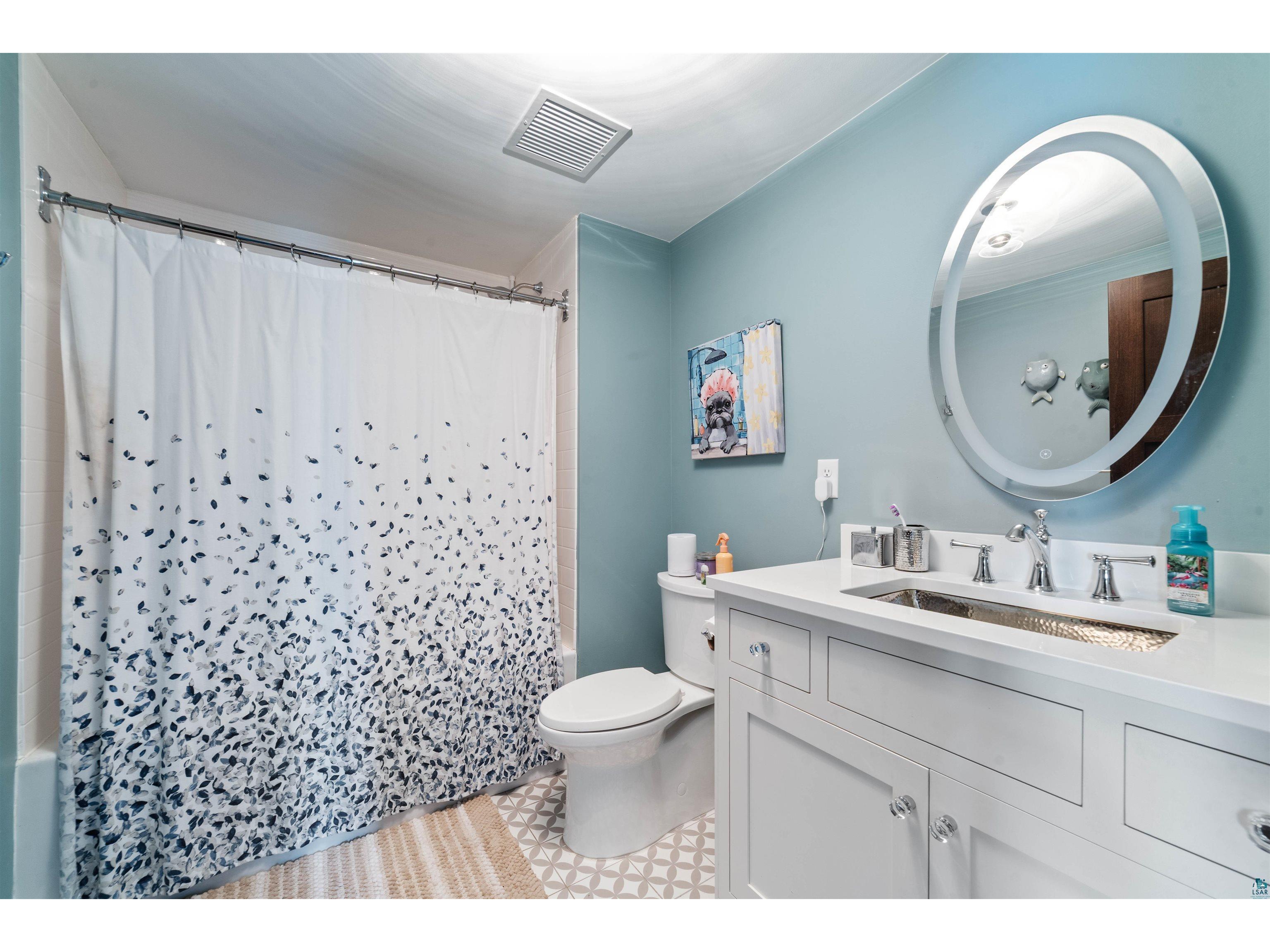 5107 North Shore Dr Duluth MN 55804 6120312 image44