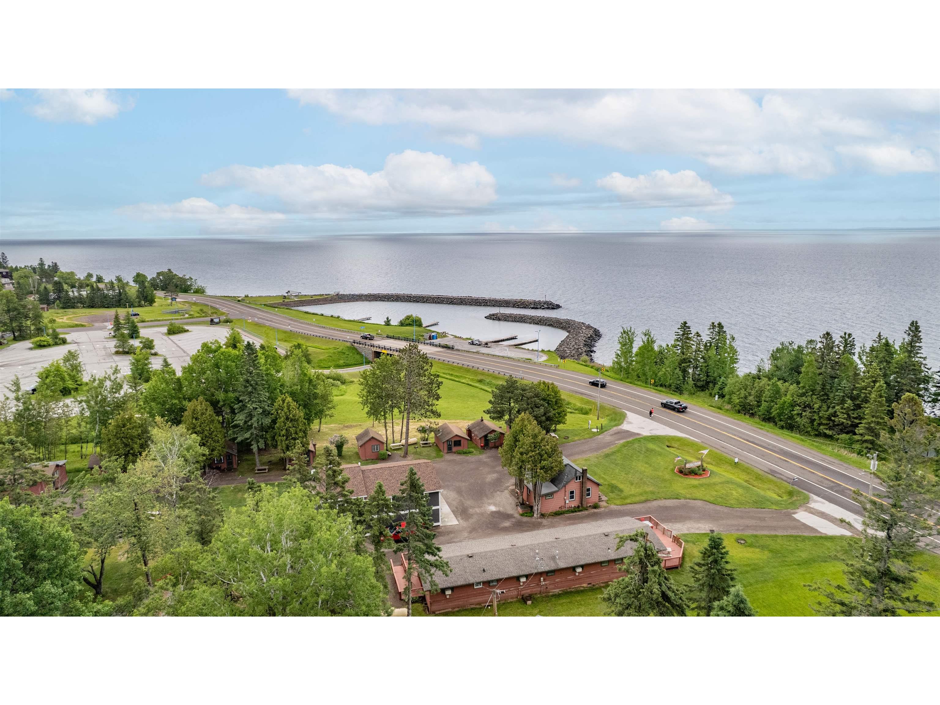 5107 North Shore Dr Duluth MN 55804 6120312 image5