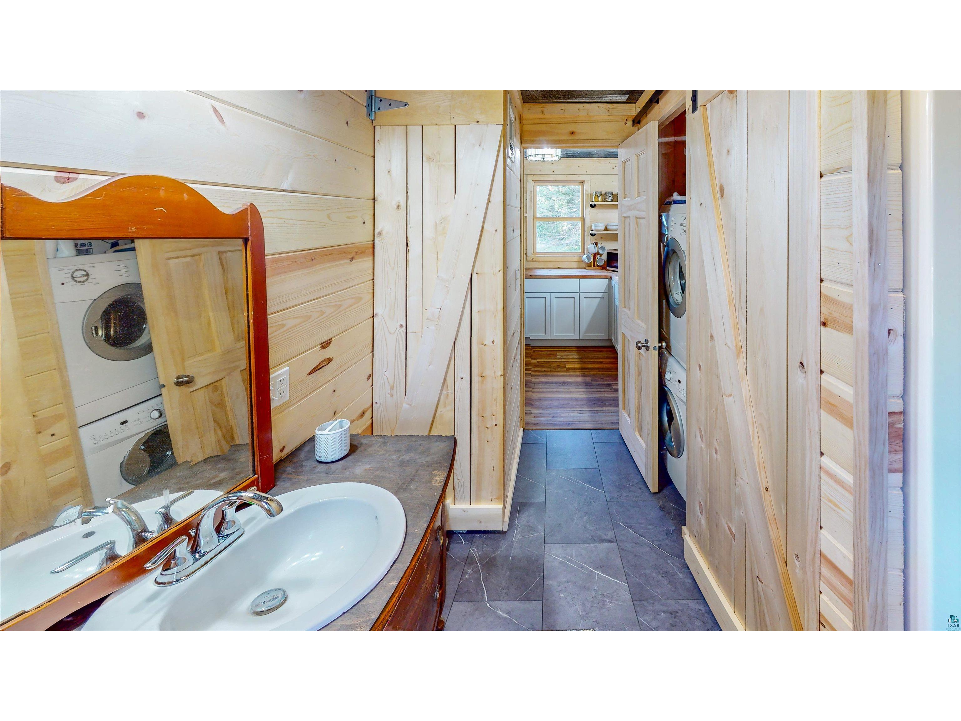 511 W 3rd St Grand Marais MN 55604 6126804 image12