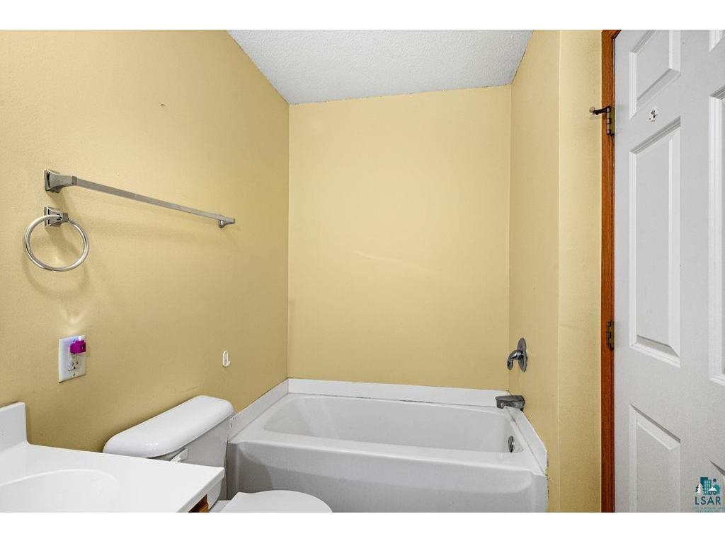5115 Ramsey St Duluth MN 55807 6124756 image25