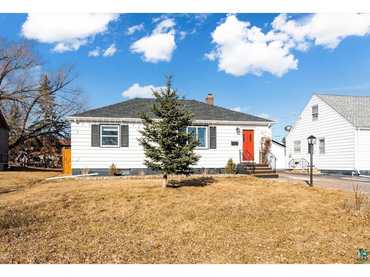 5117 Ivanhoe St Duluth MN 55804 6112445 image1