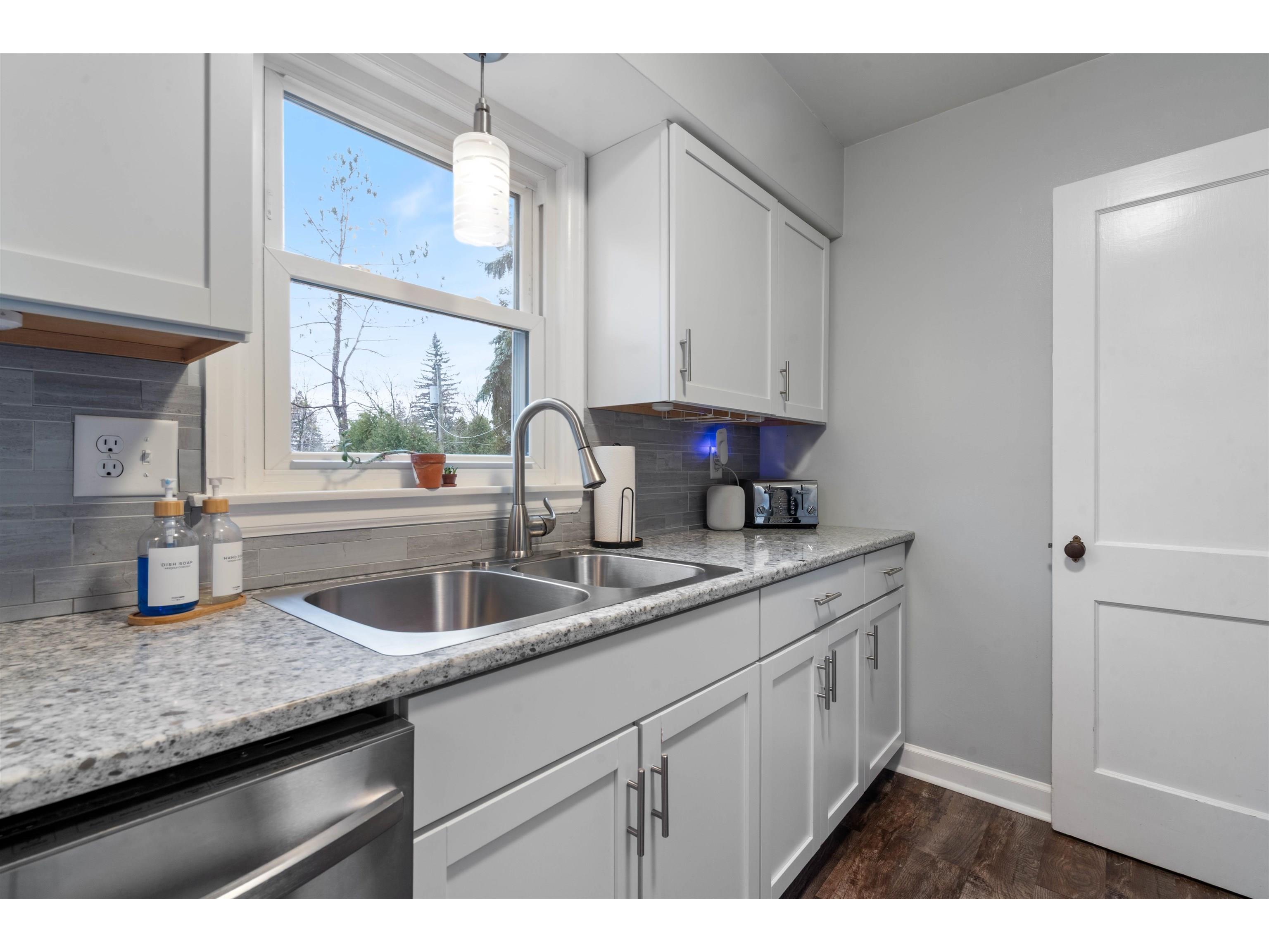 5118 Wyoming St Duluth MN 55804 6123085 image12