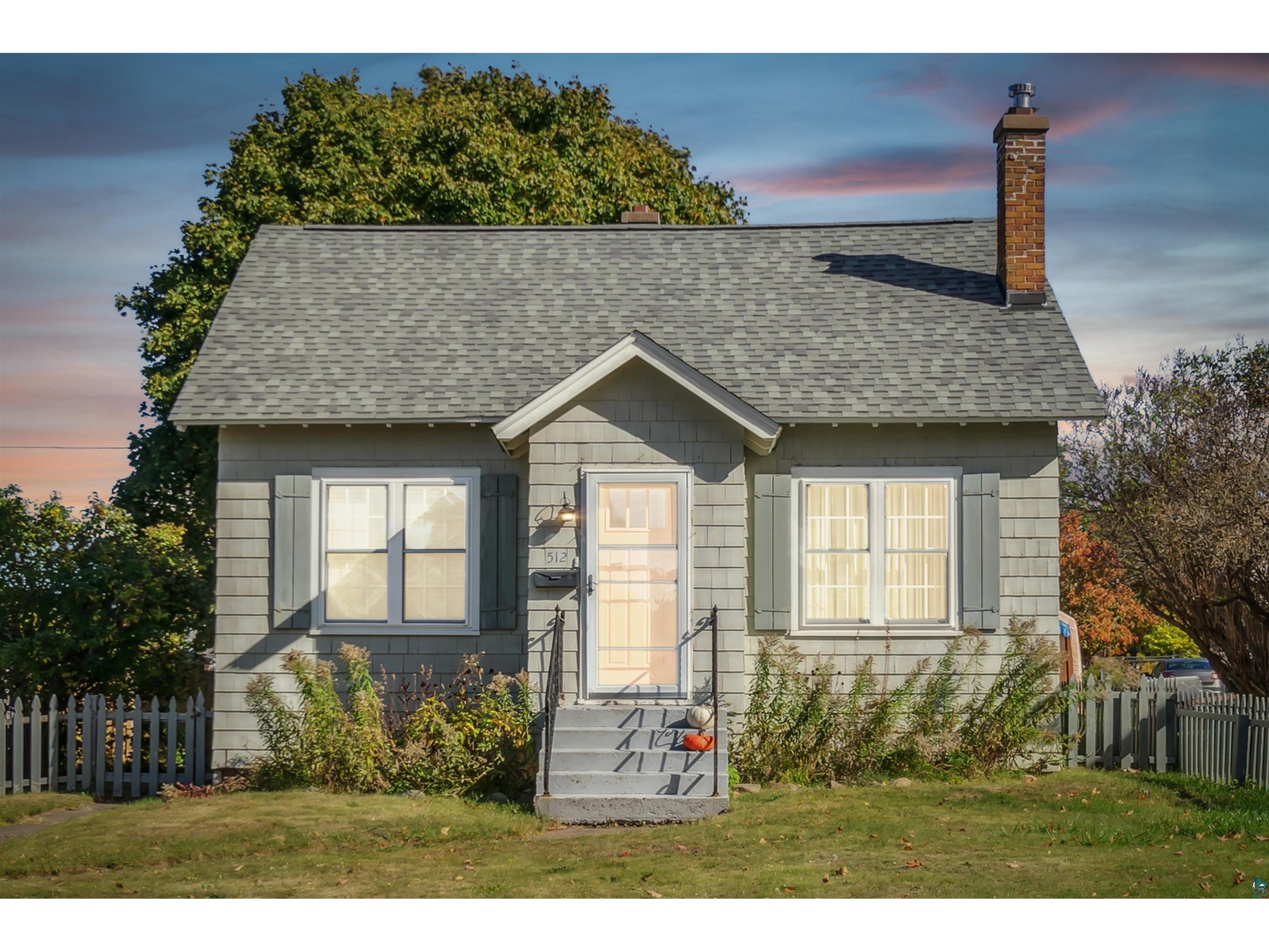 512 Beaser Ave Ashland WI 54806 6116647 image1