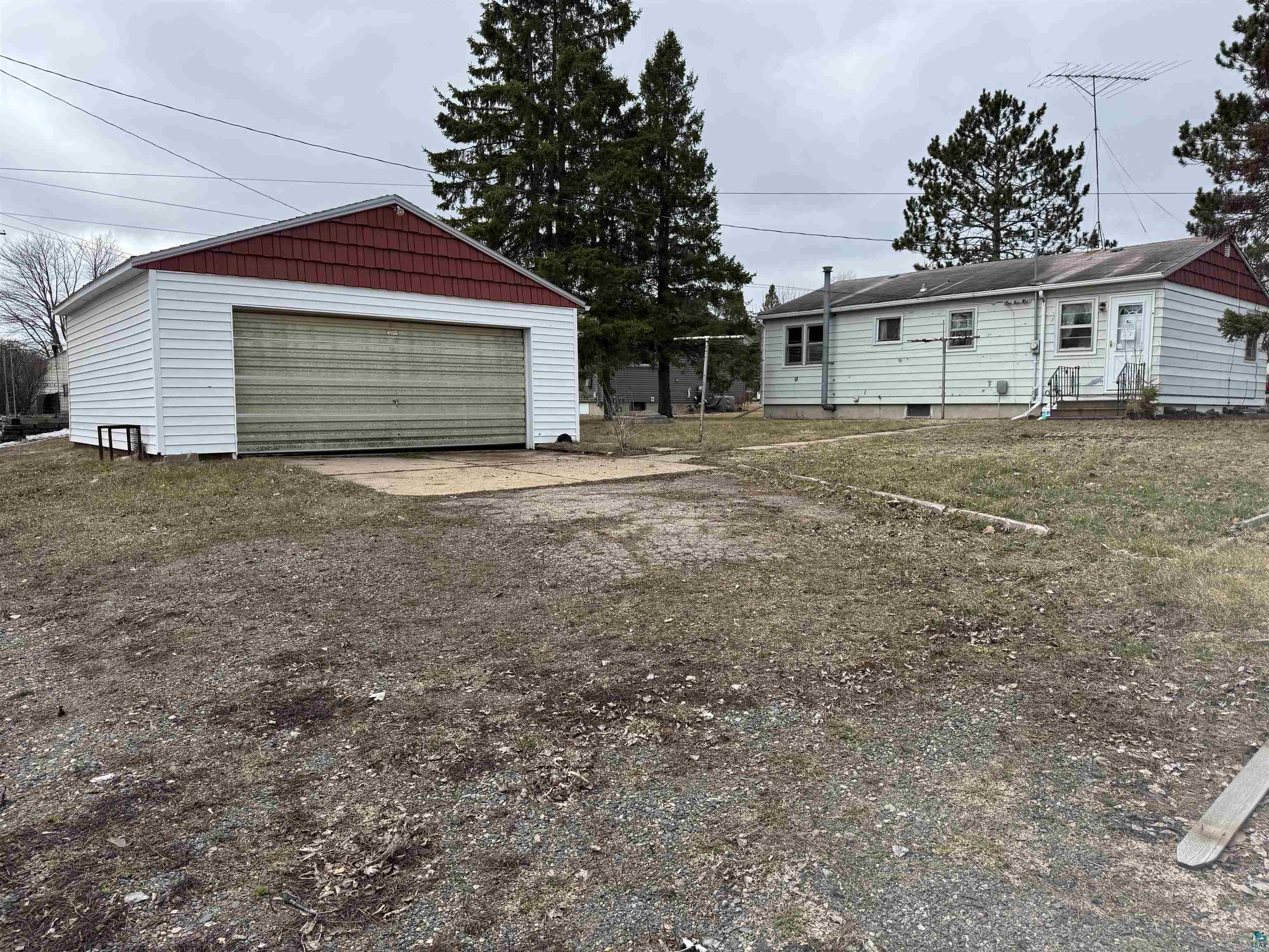 512 Memorial Dr Buhl MN 55713 6124639 image9