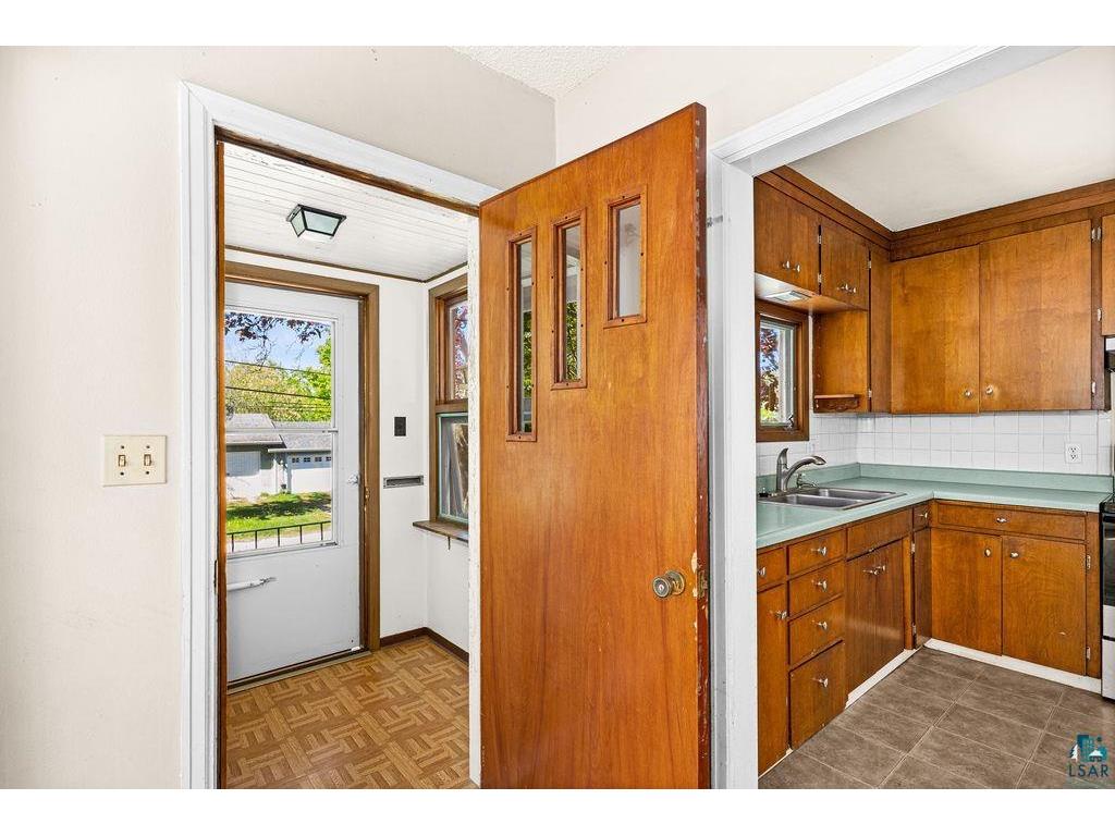 512 Rose St Duluth MN 55803 6125799 image30
