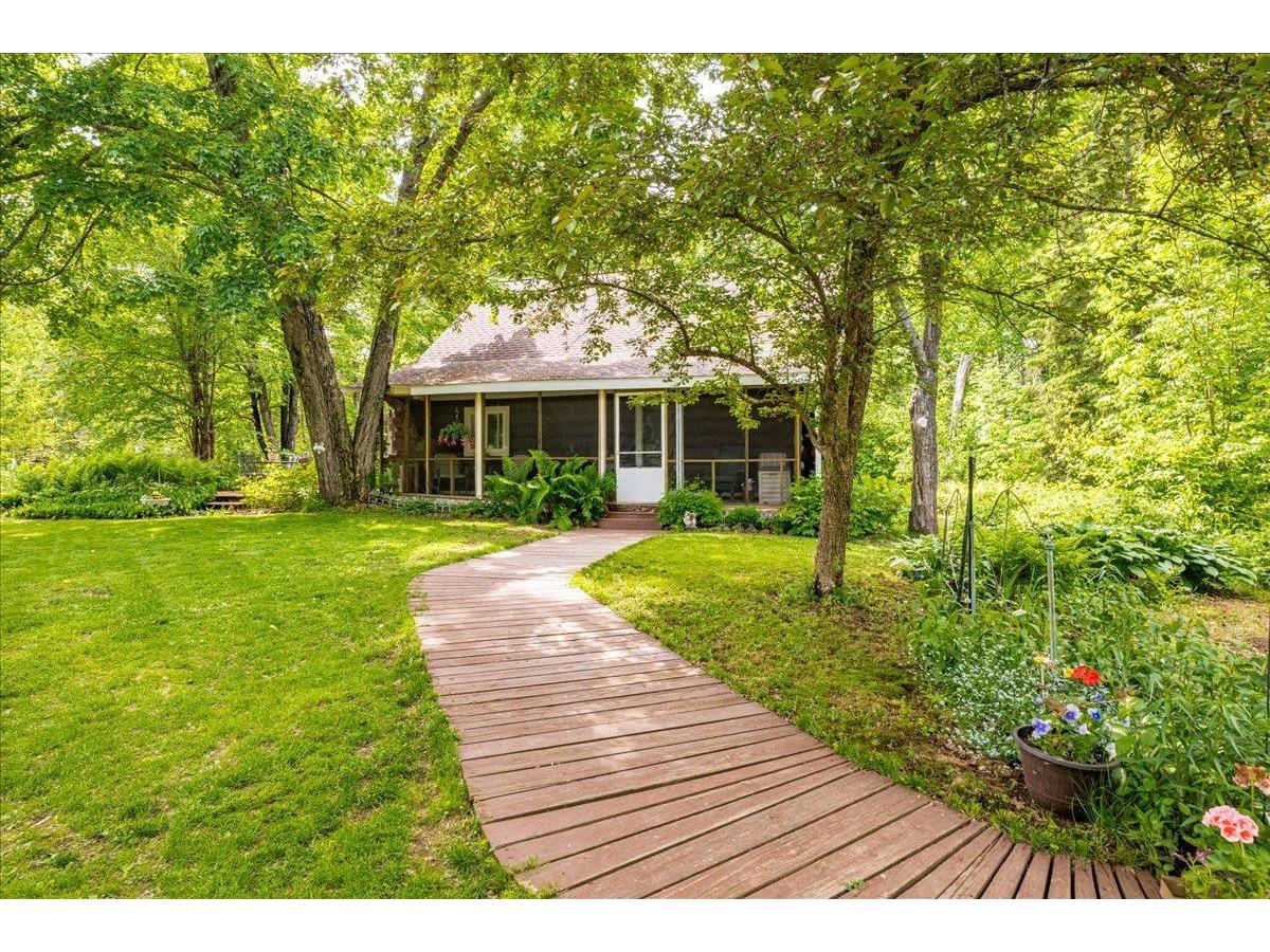 512 Tomberg Rd Two Harbors MN 55616 - Knife River 6120223 image1