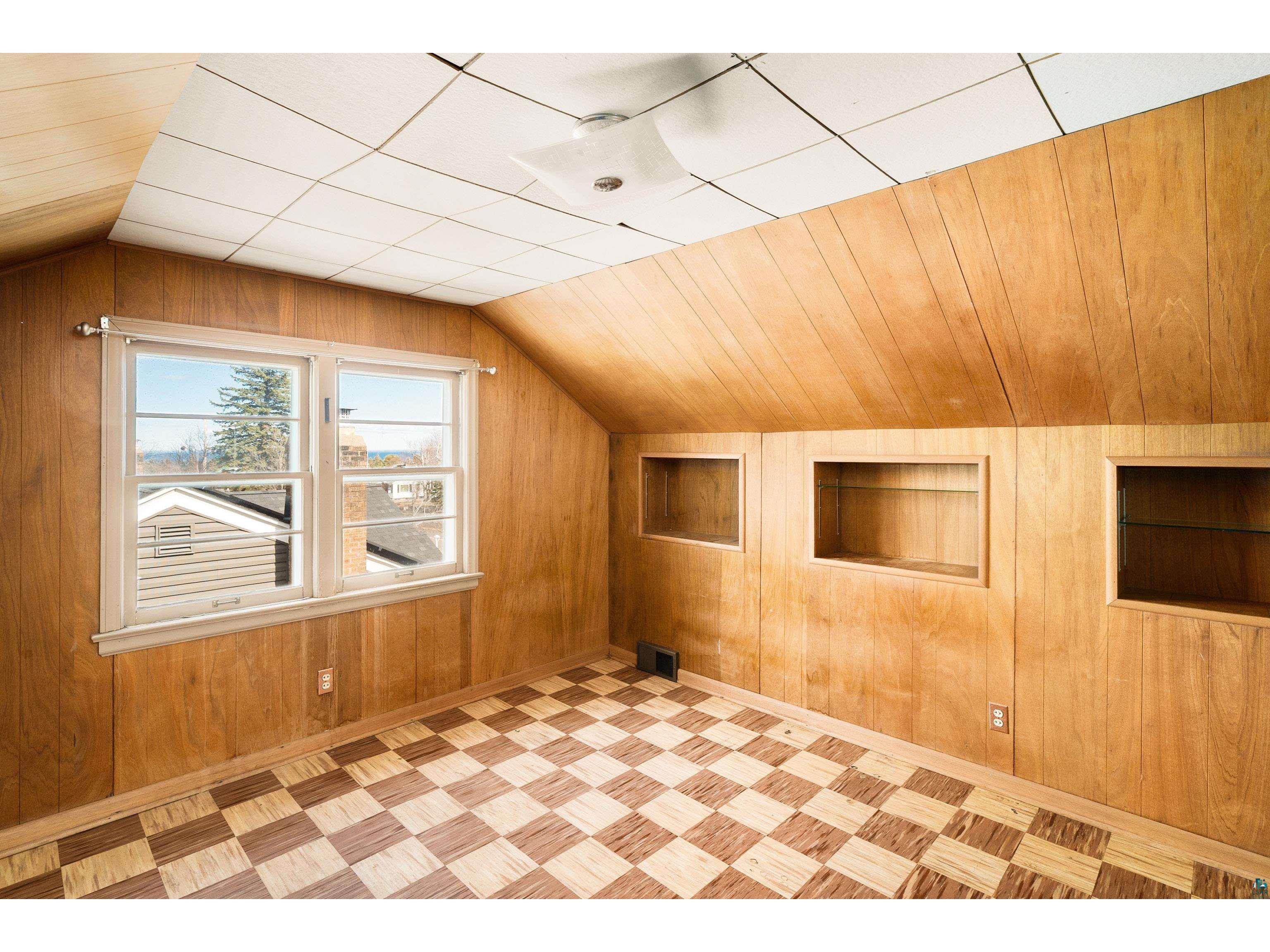 5121 Glenwood St Duluth MN 55804 6124968 image29