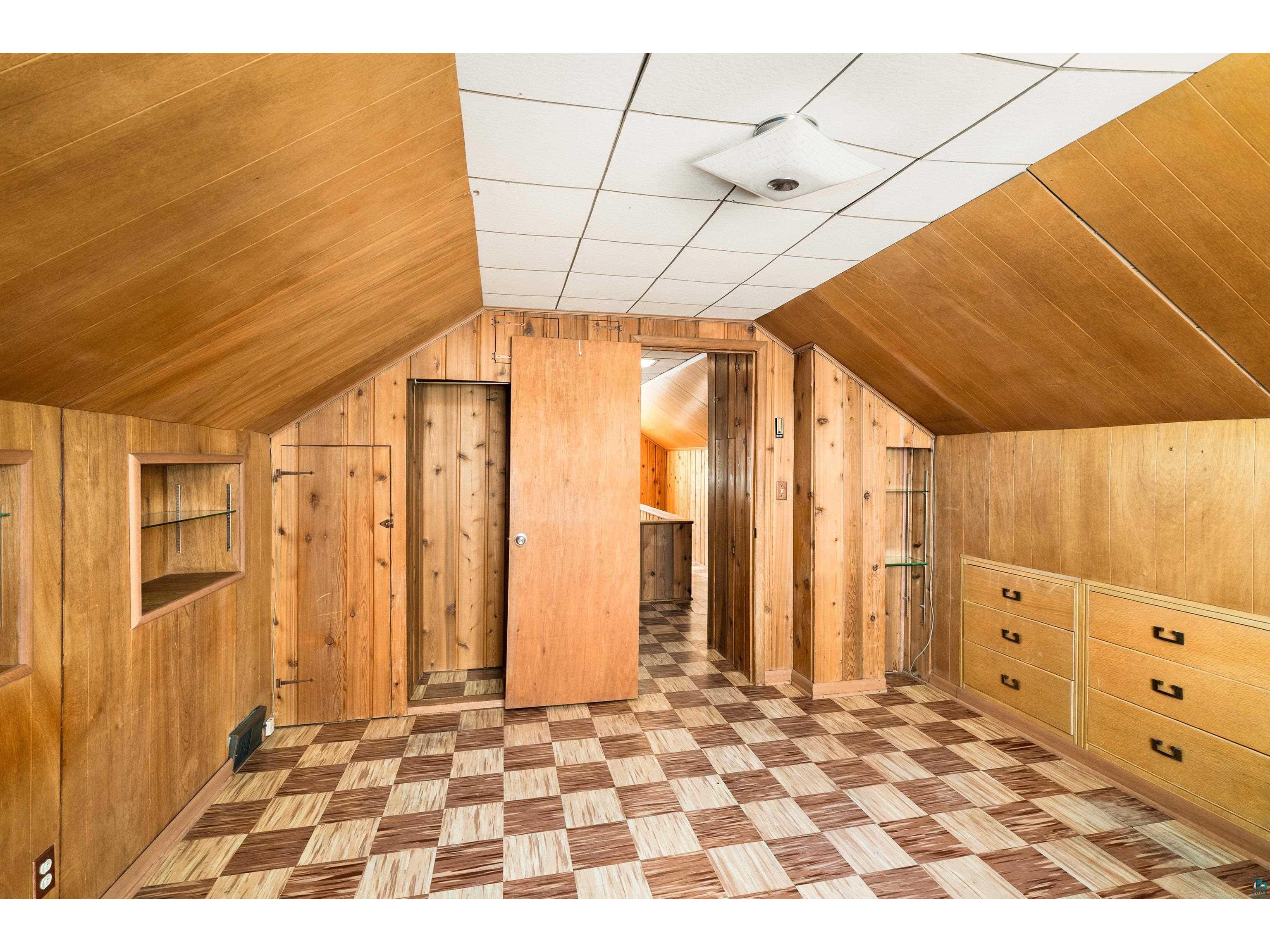 5121 Glenwood St Duluth MN 55804 6124968 image30
