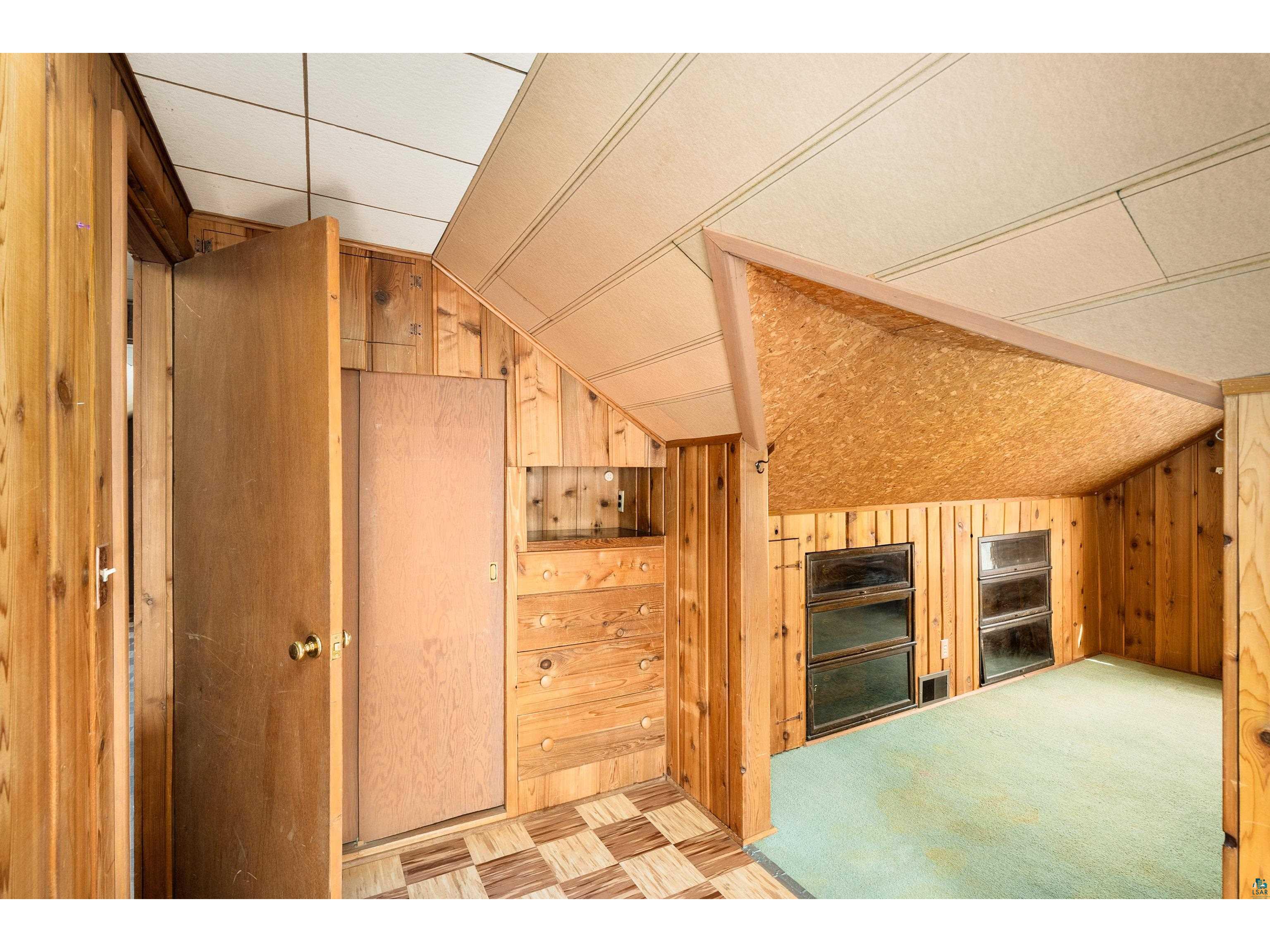 5121 Glenwood St Duluth MN 55804 6124968 image32