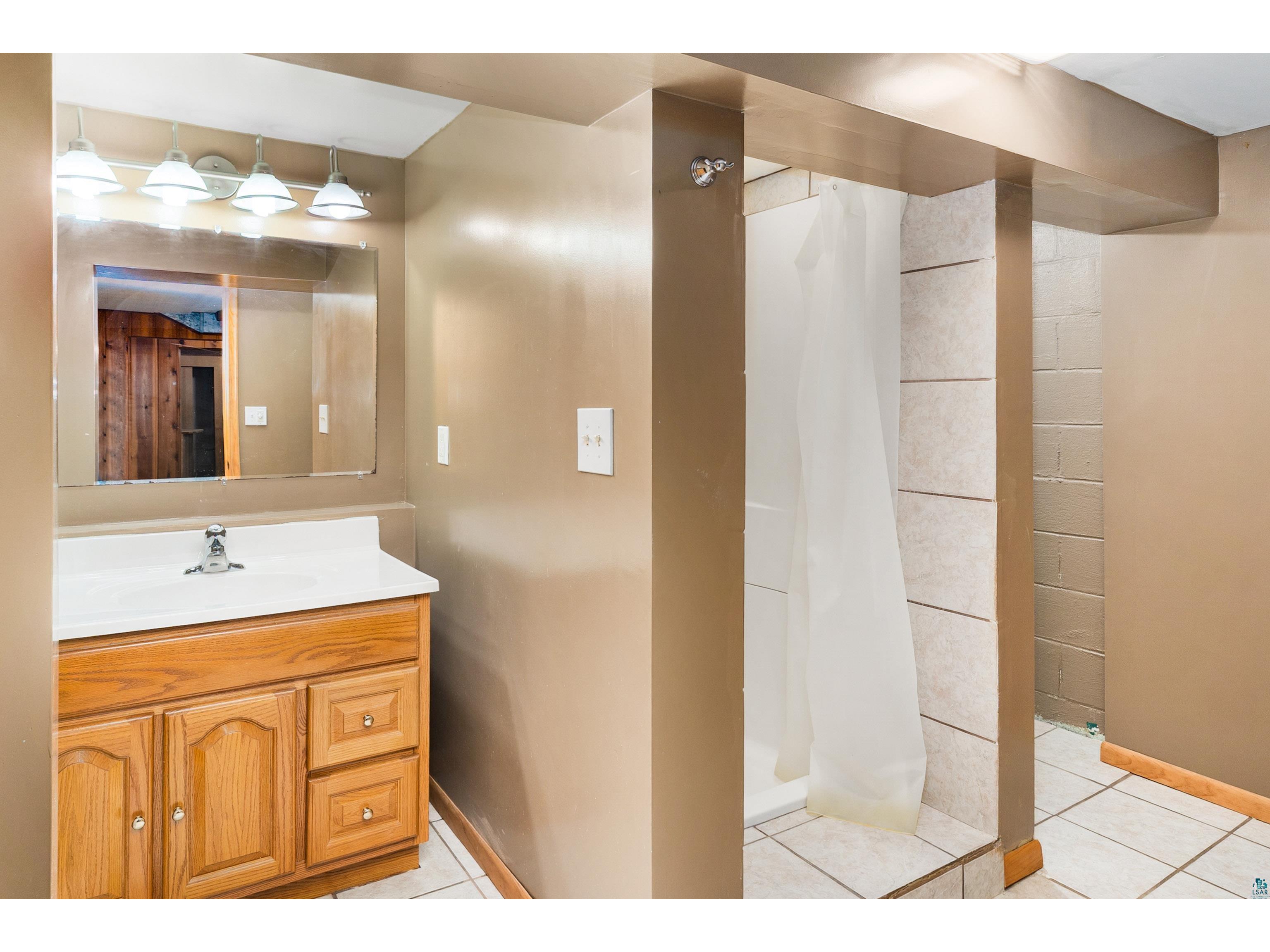 5121 Glenwood St Duluth MN 55804 6124968 image39