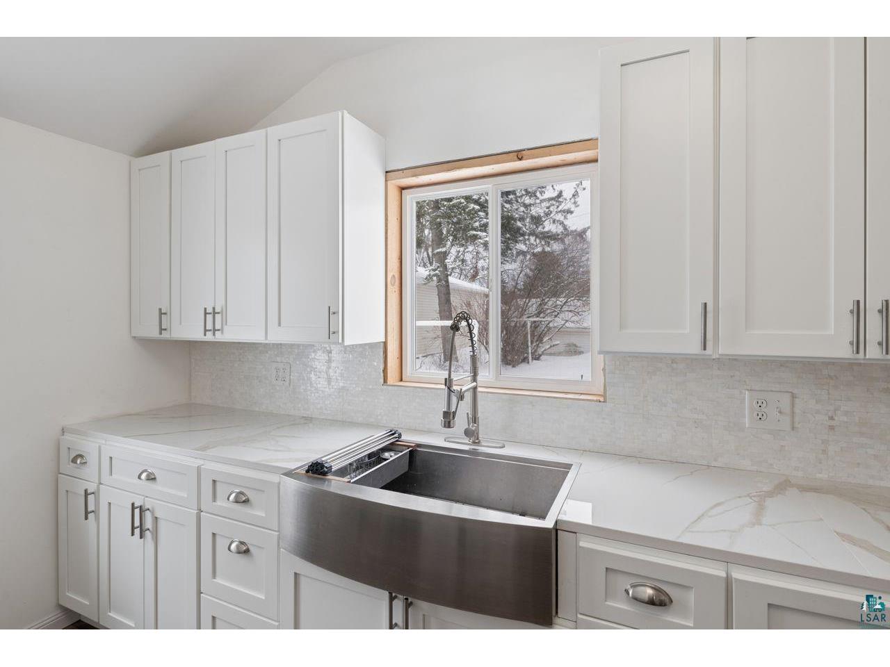 515 14th Ave E Ashland WI 54806 6123996 image8