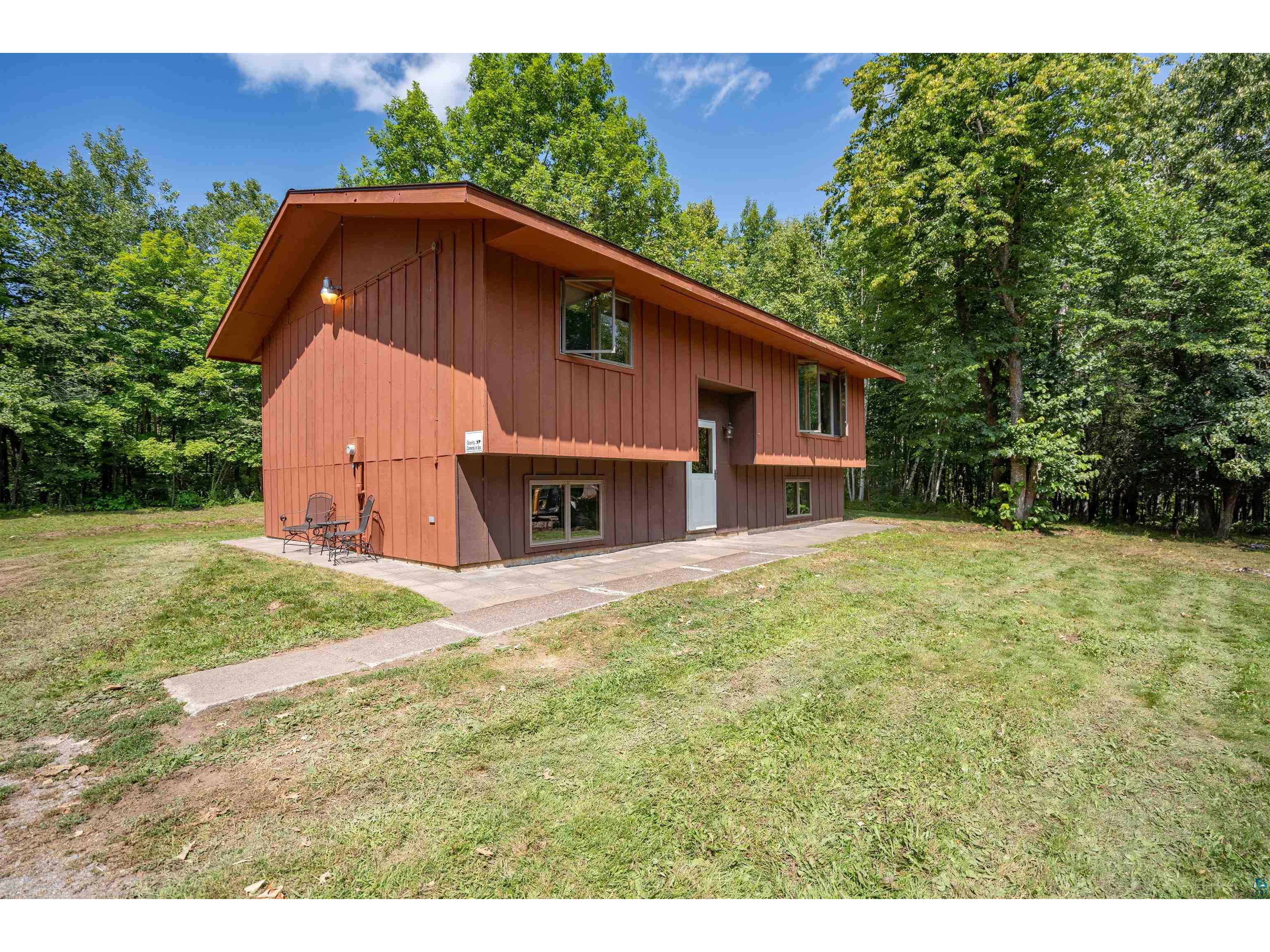 5154 Eagle Lake Rd Duluth MN 55803 6109942 image1