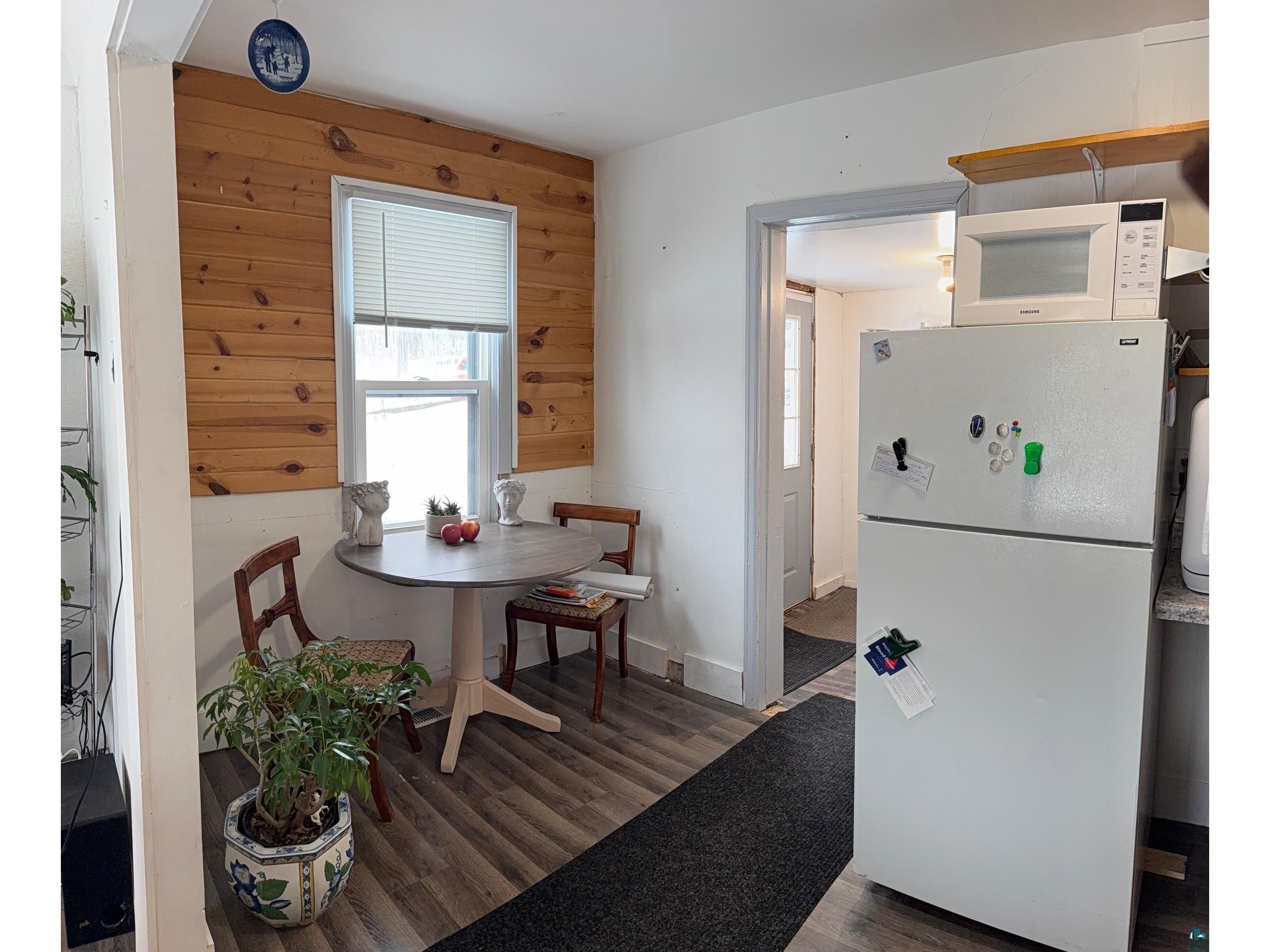 516 Elk St Duluth MN 55803 6124411 image3
