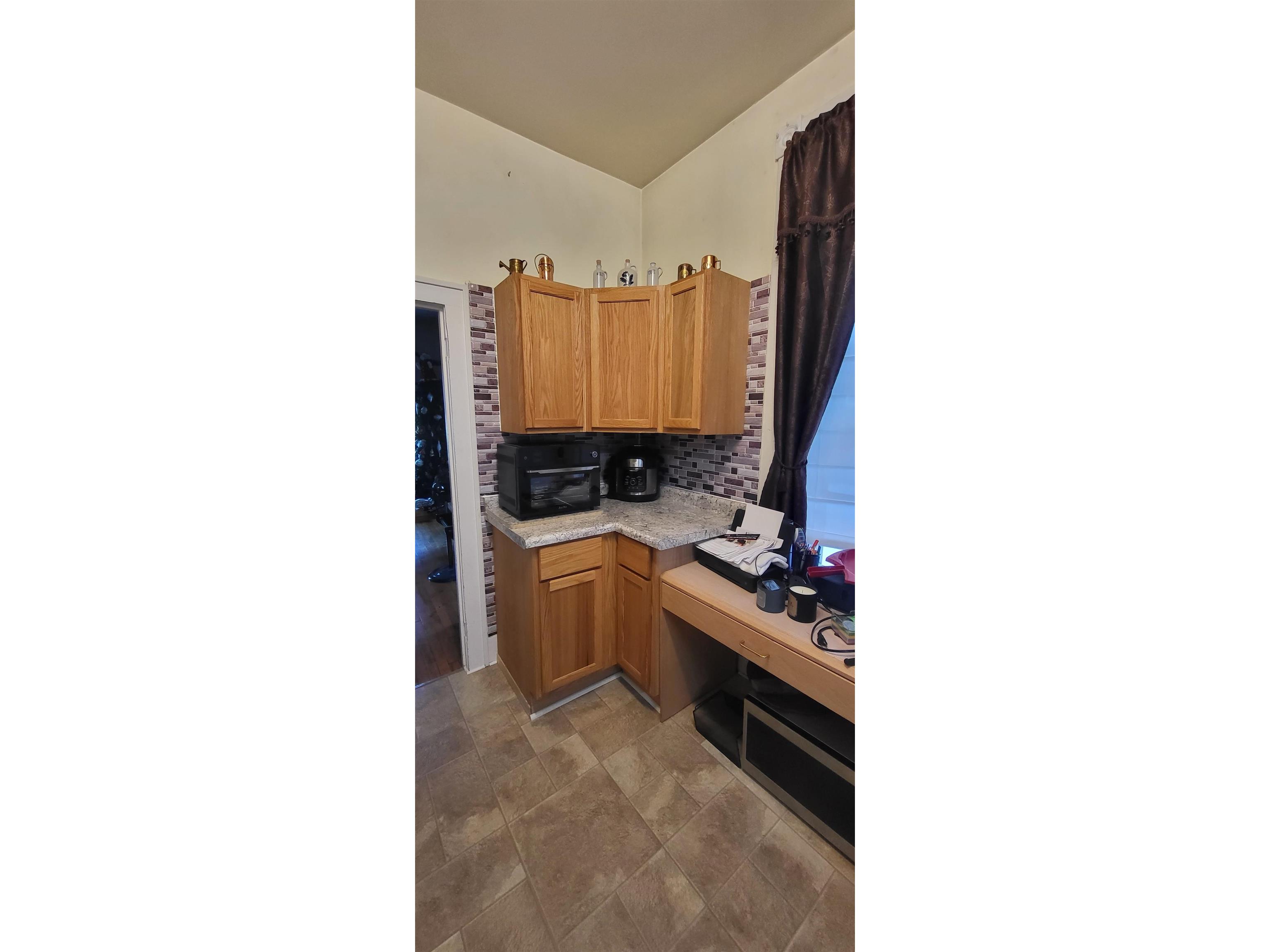 516 W Main street Ashland WI 54806 6121944 image7