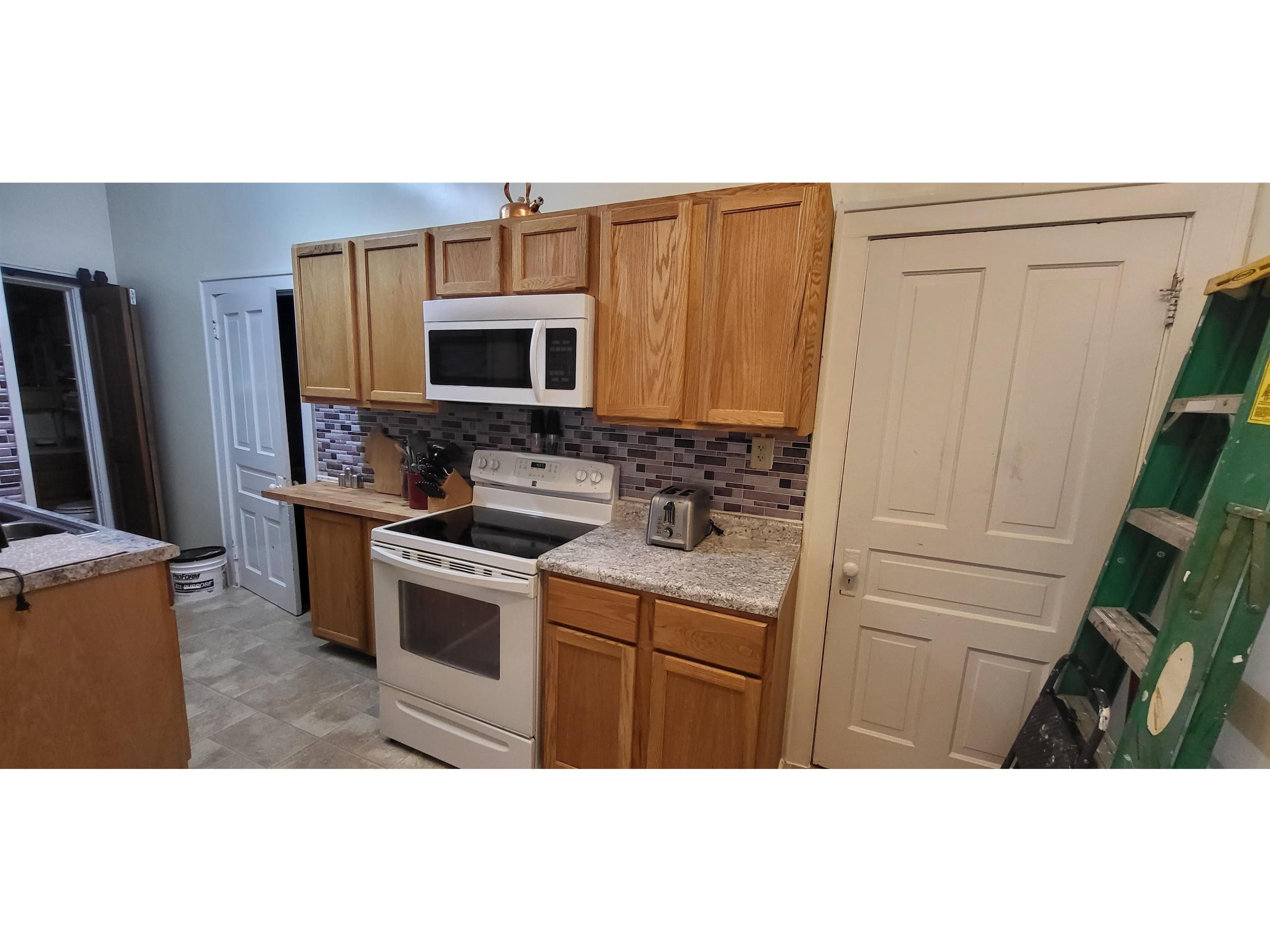 516 W Main street Ashland WI 54806 6121944 image8