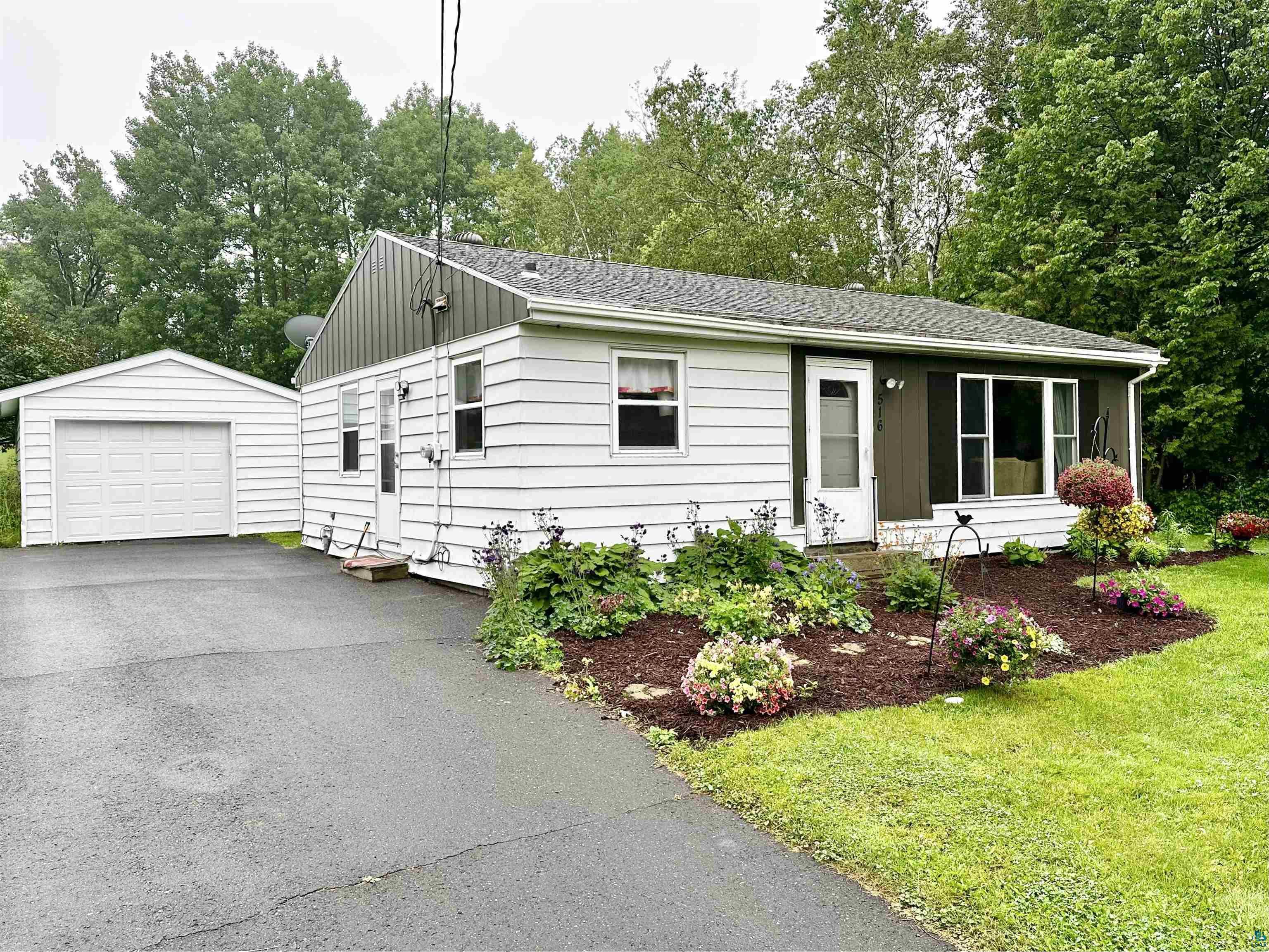 516 W Quince St Duluth MN 55811 6114695 image1