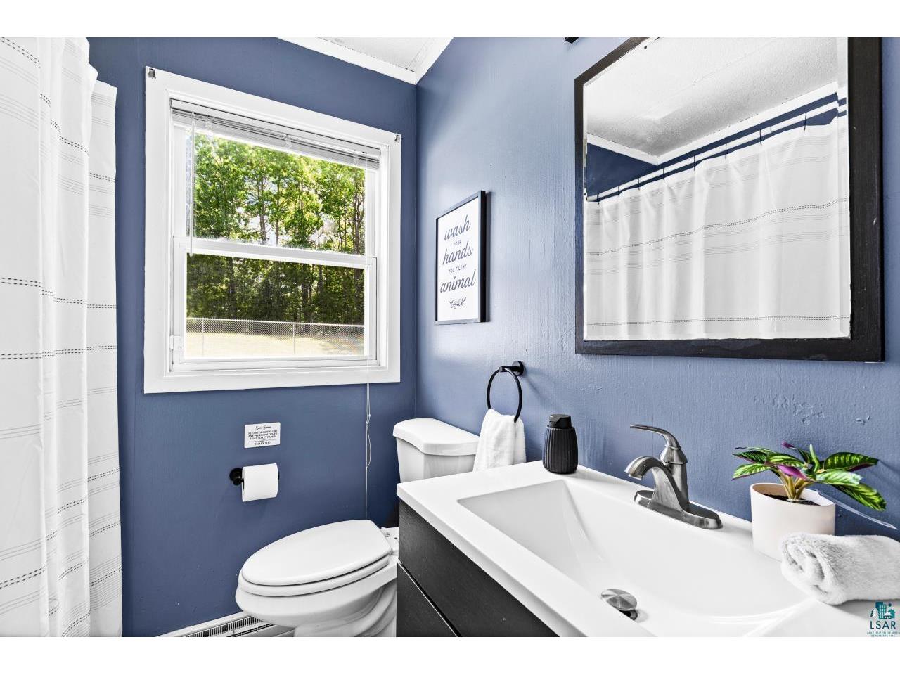 516 W Quince St Duluth MN 55811 6126086 image17